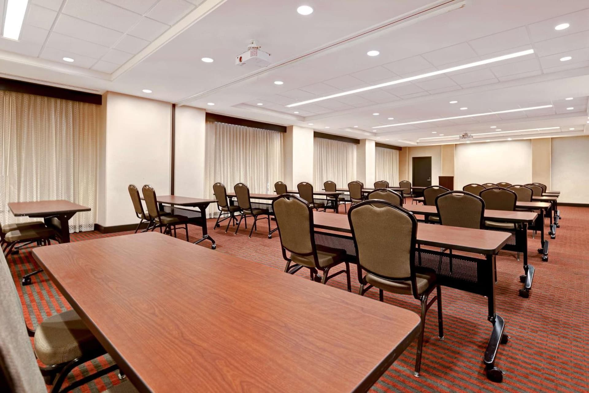 Hyatt Place Bloomington / Normal gallery photo in Bloomington, IL — image 36