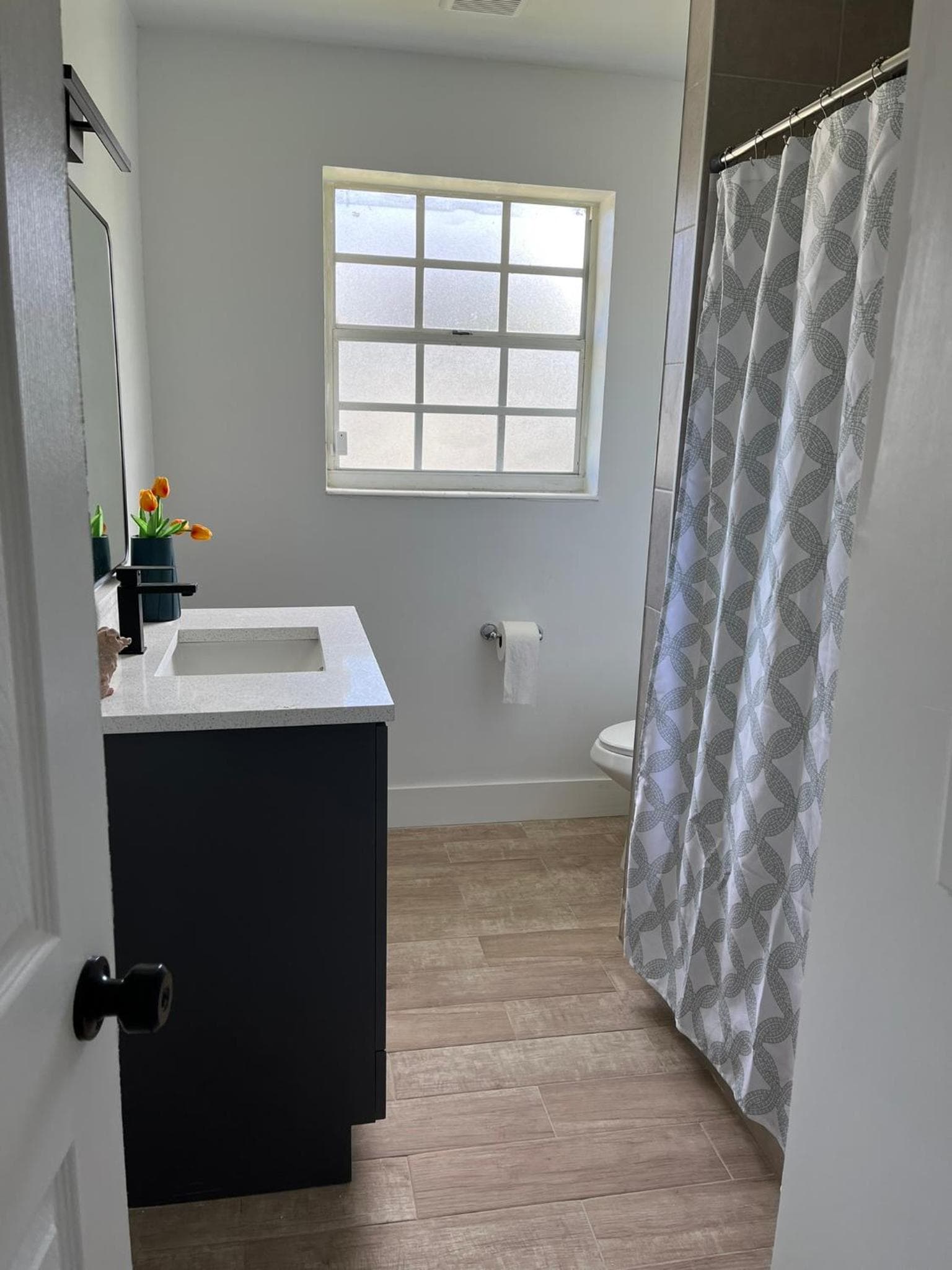 Edercozy property views in Miami, FL — gallery photo 3