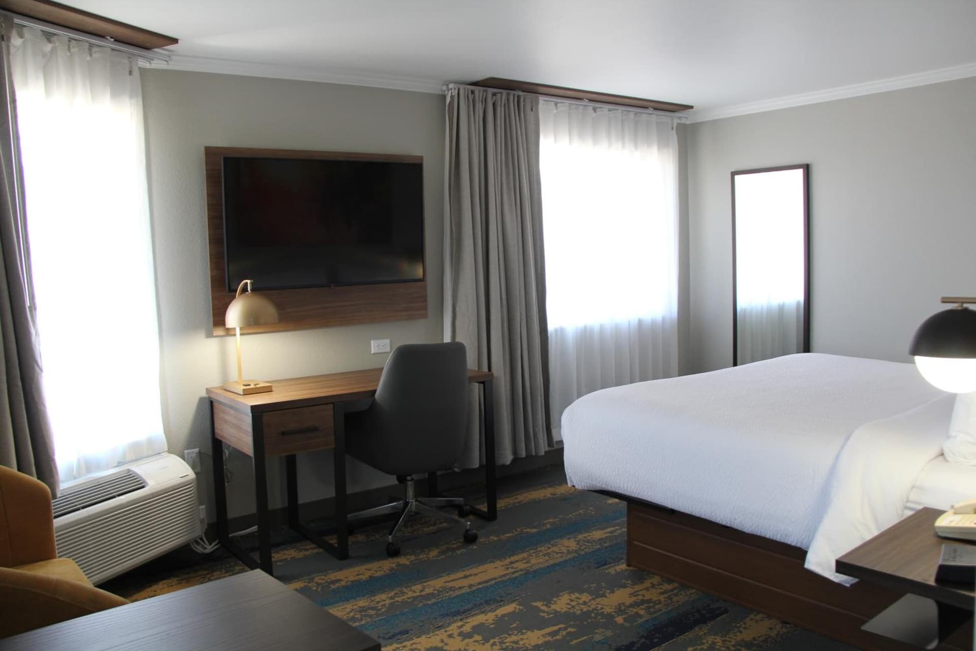 La Quinta Inn & Suites by Wyndham Yakima Downtown gallery photo in Yakima, WA — image 34
