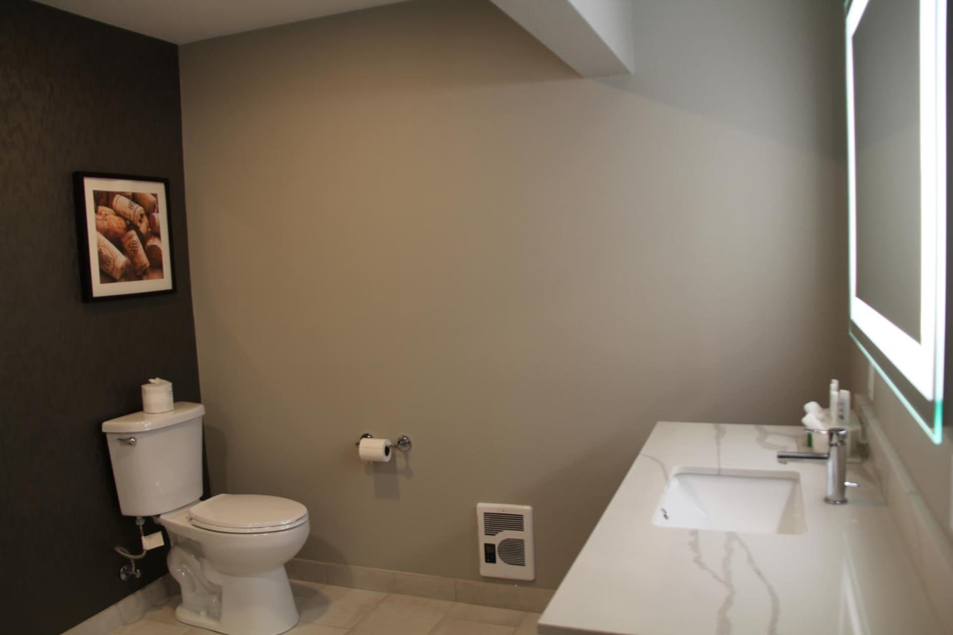 La Quinta Inn & Suites by Wyndham Yakima Downtown gallery photo in Yakima, WA — image 12