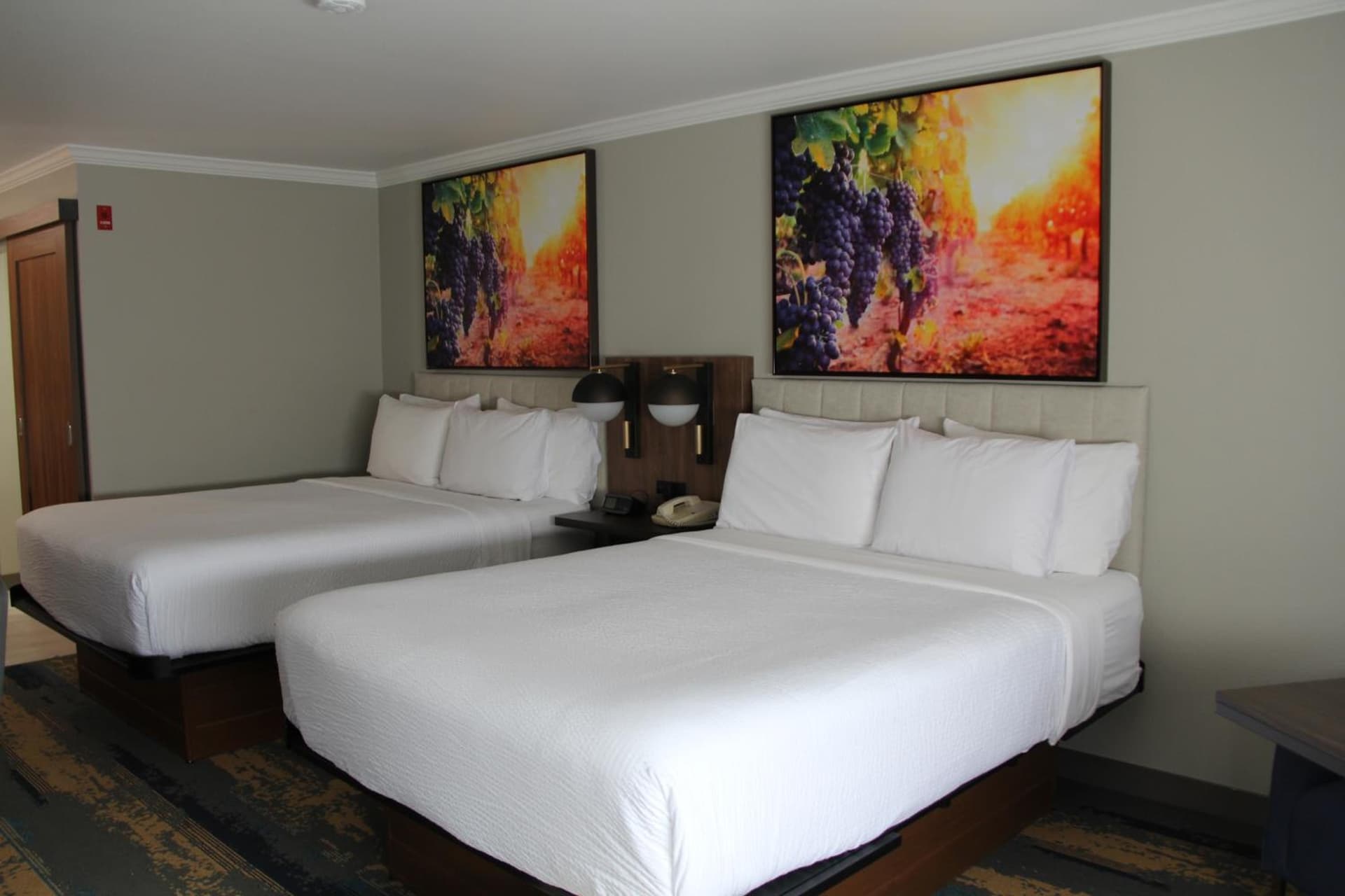 La Quinta Inn & Suites by Wyndham Yakima Downtown gallery photo in Yakima, WA — image 32