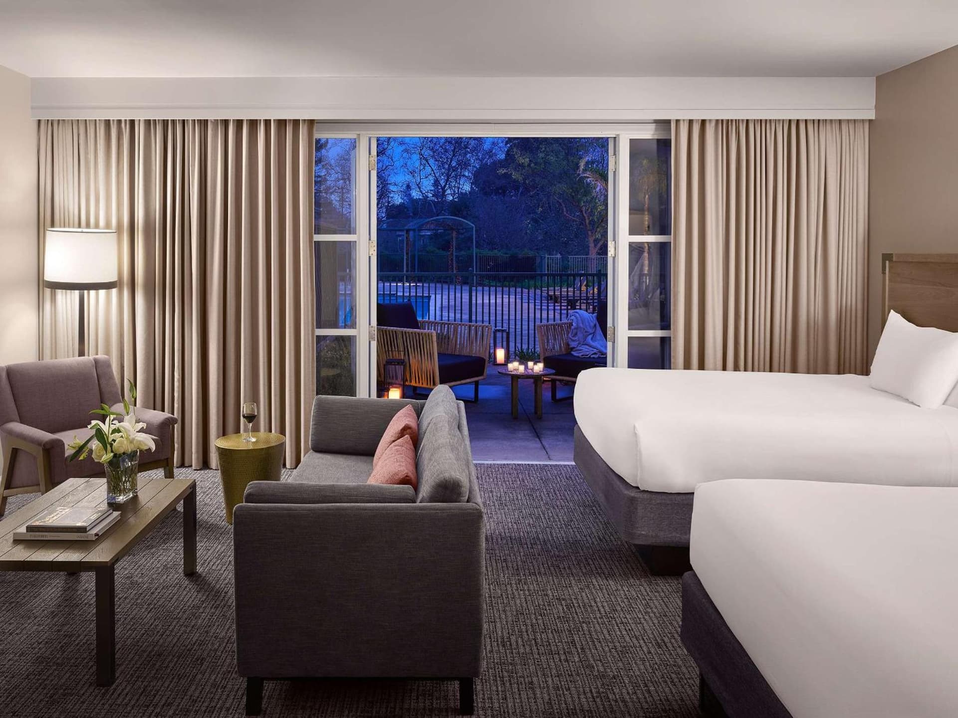 Hyatt Regency Sonoma Wine Country interior in Santa Rosa, CA — gallery photo 2
