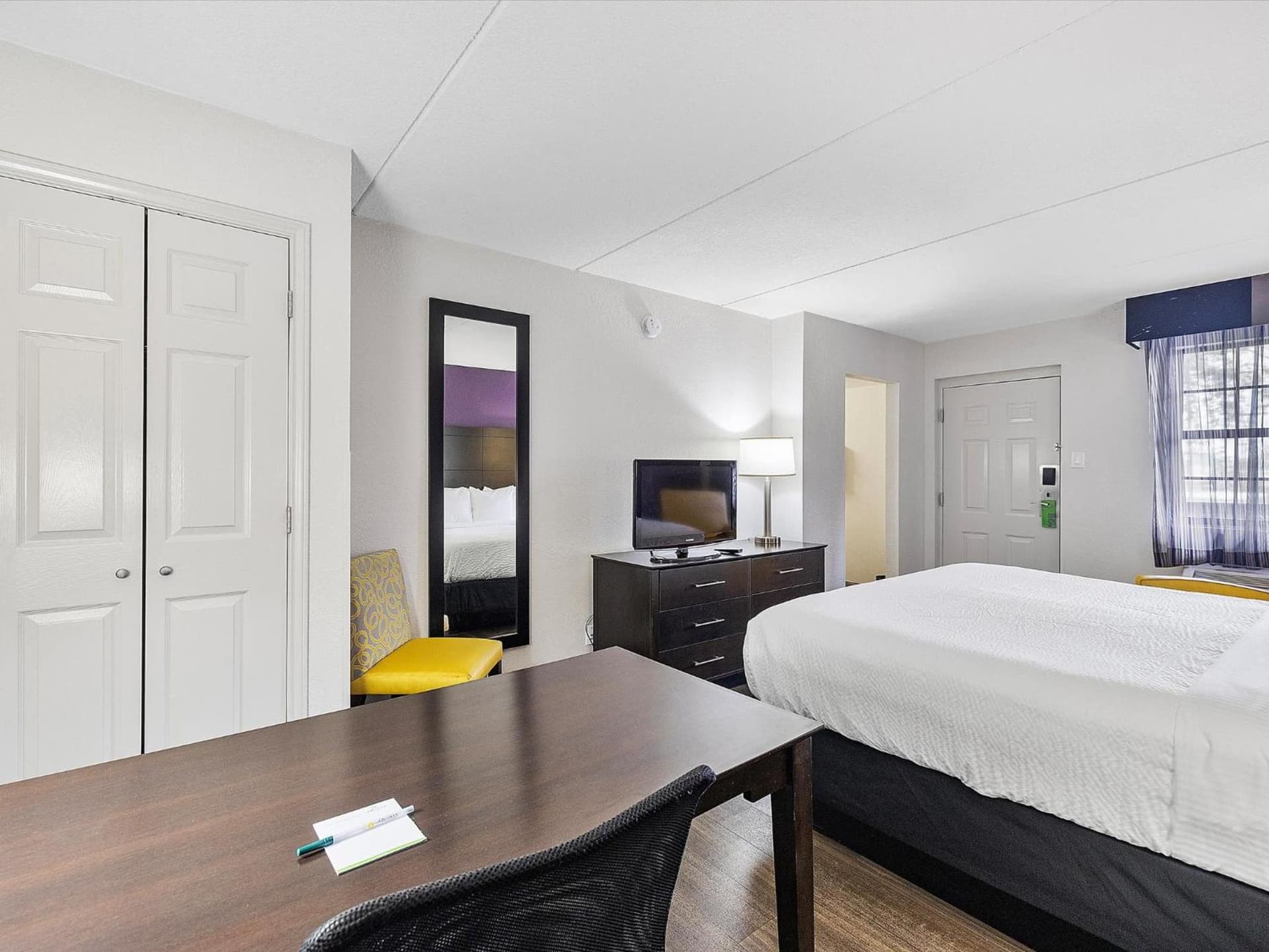 La Quinta Inn by Wyndham Miami Airport North gallery photo in Miami, FL — image 34
