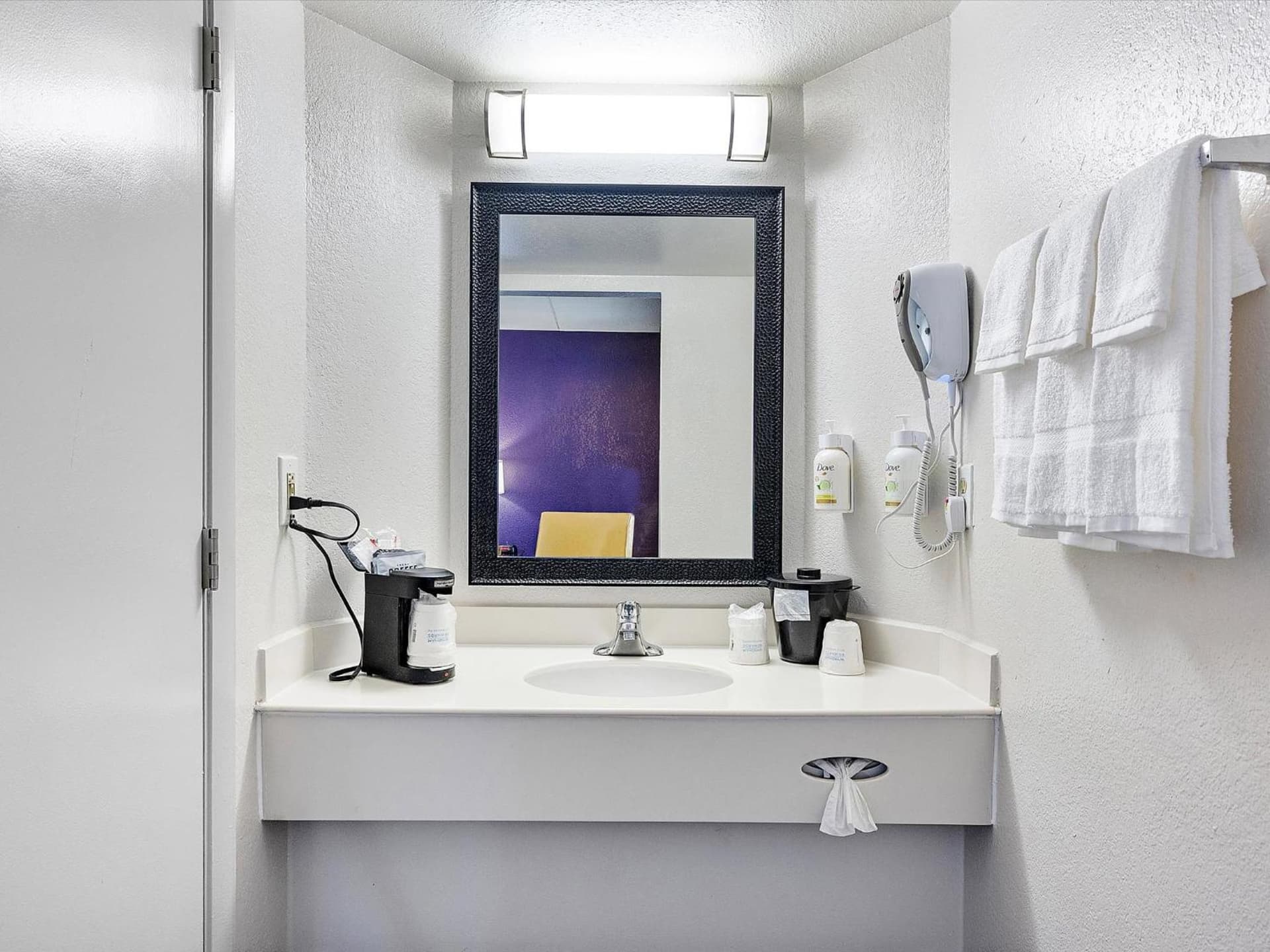 La Quinta Inn by Wyndham Miami Airport North gallery photo in Miami, FL — image 11