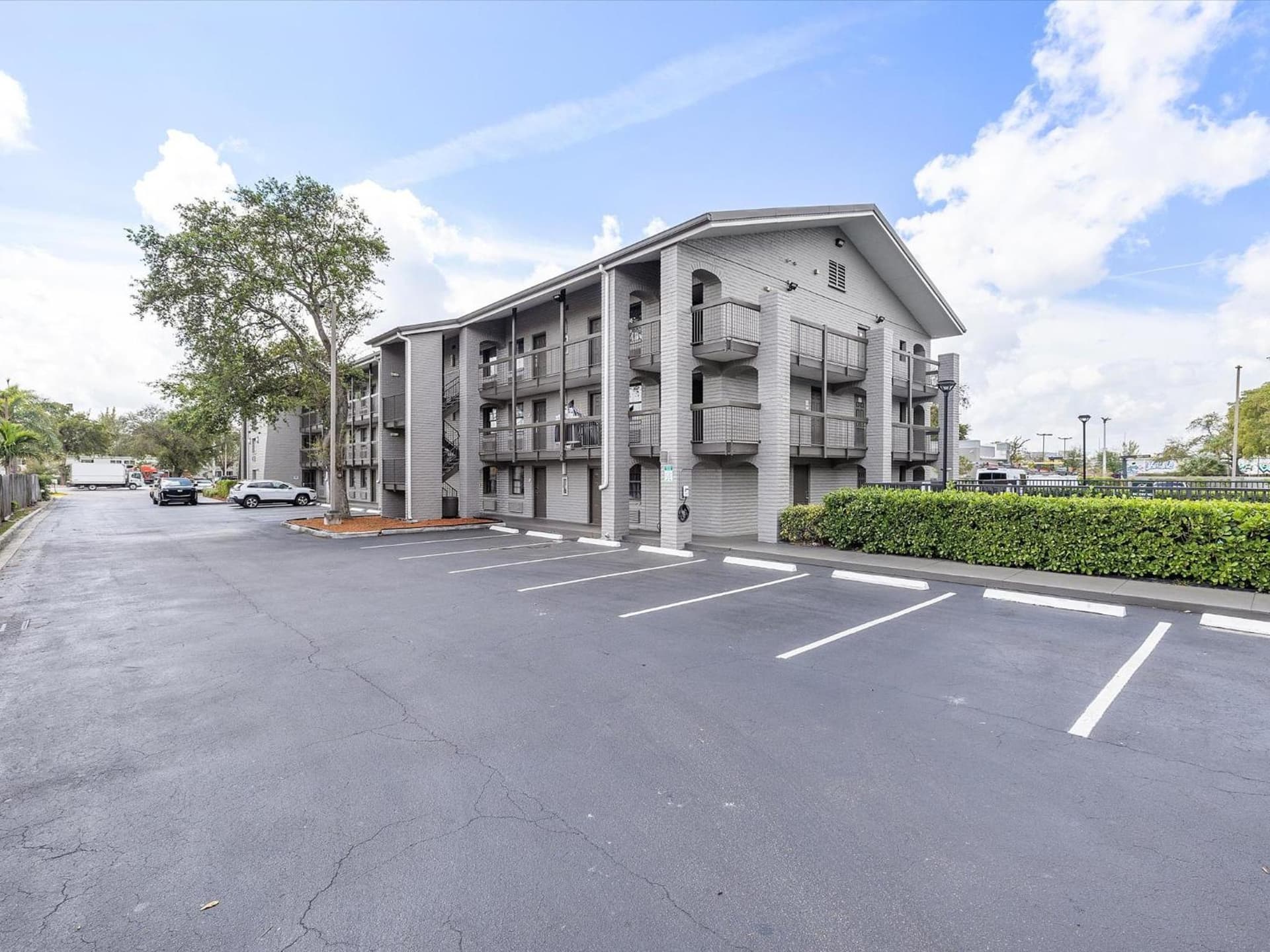 La Quinta Inn by Wyndham Miami Airport North gallery photo in Miami, FL — image 56