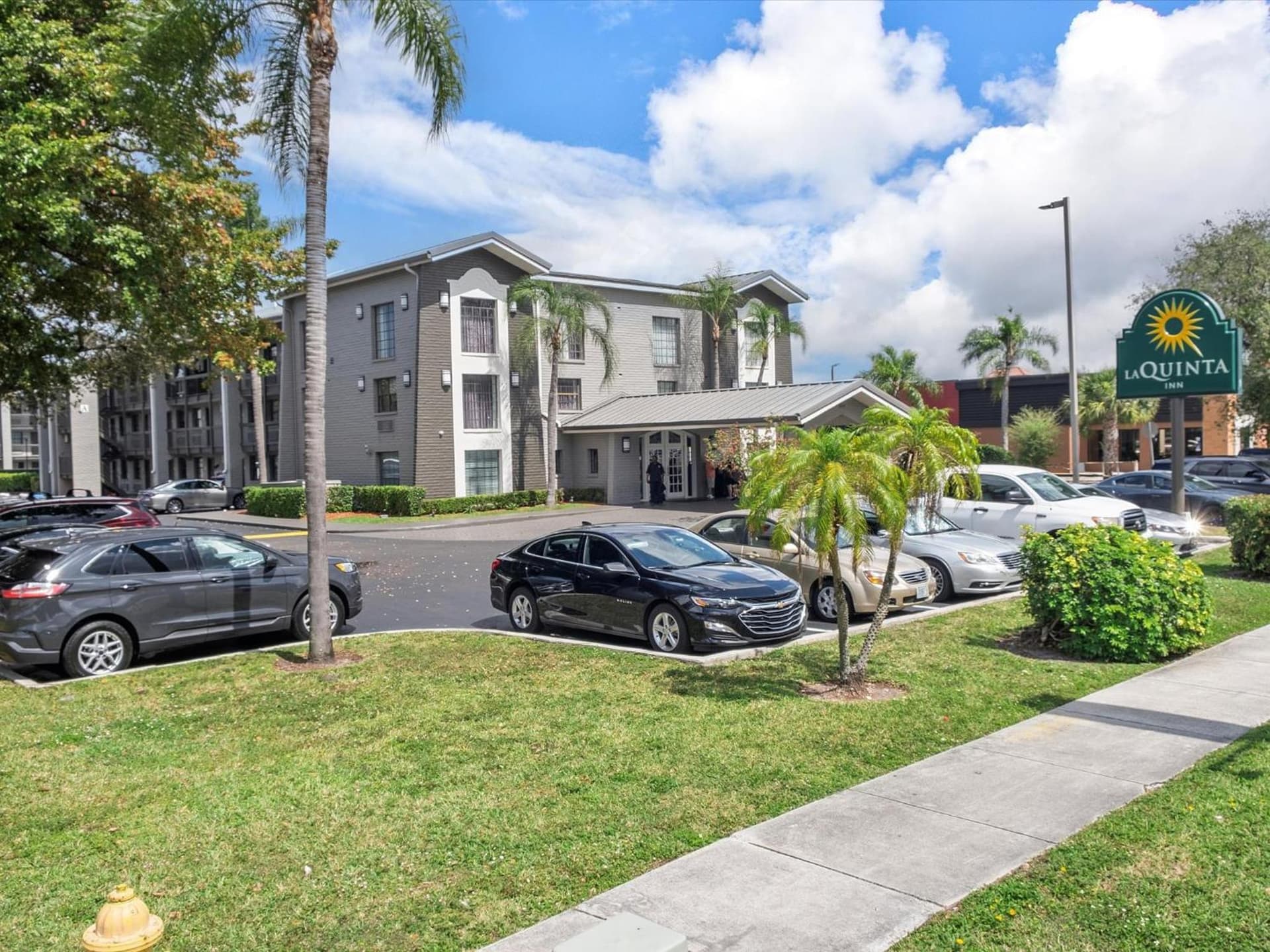 La Quinta Inn by Wyndham Miami Airport North gallery photo in Miami, FL — image 59