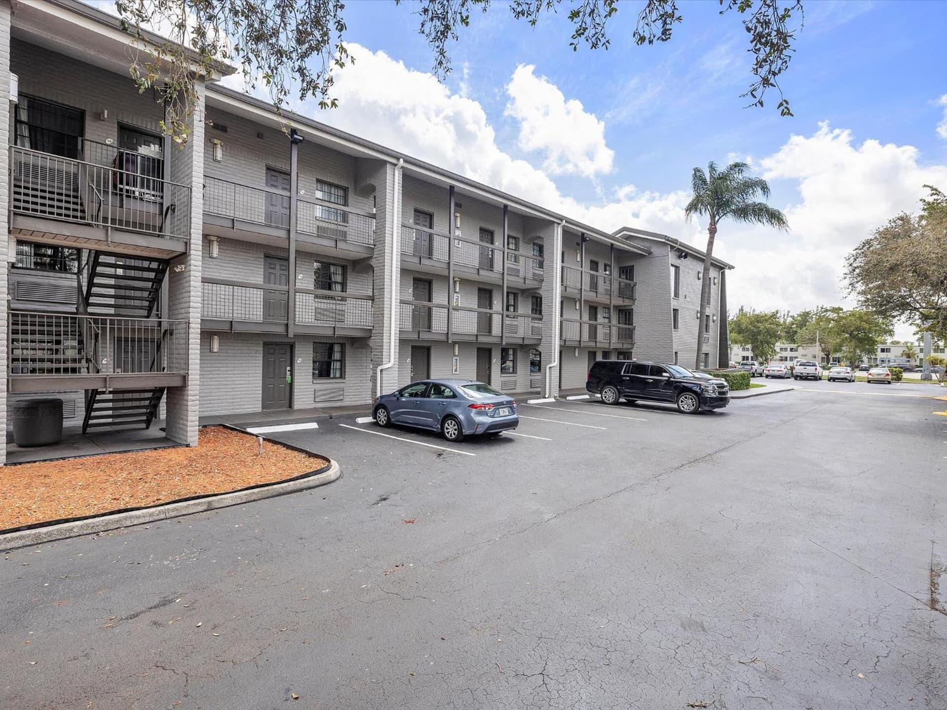 La Quinta Inn by Wyndham Miami Airport North gallery photo in Miami, FL — image 58