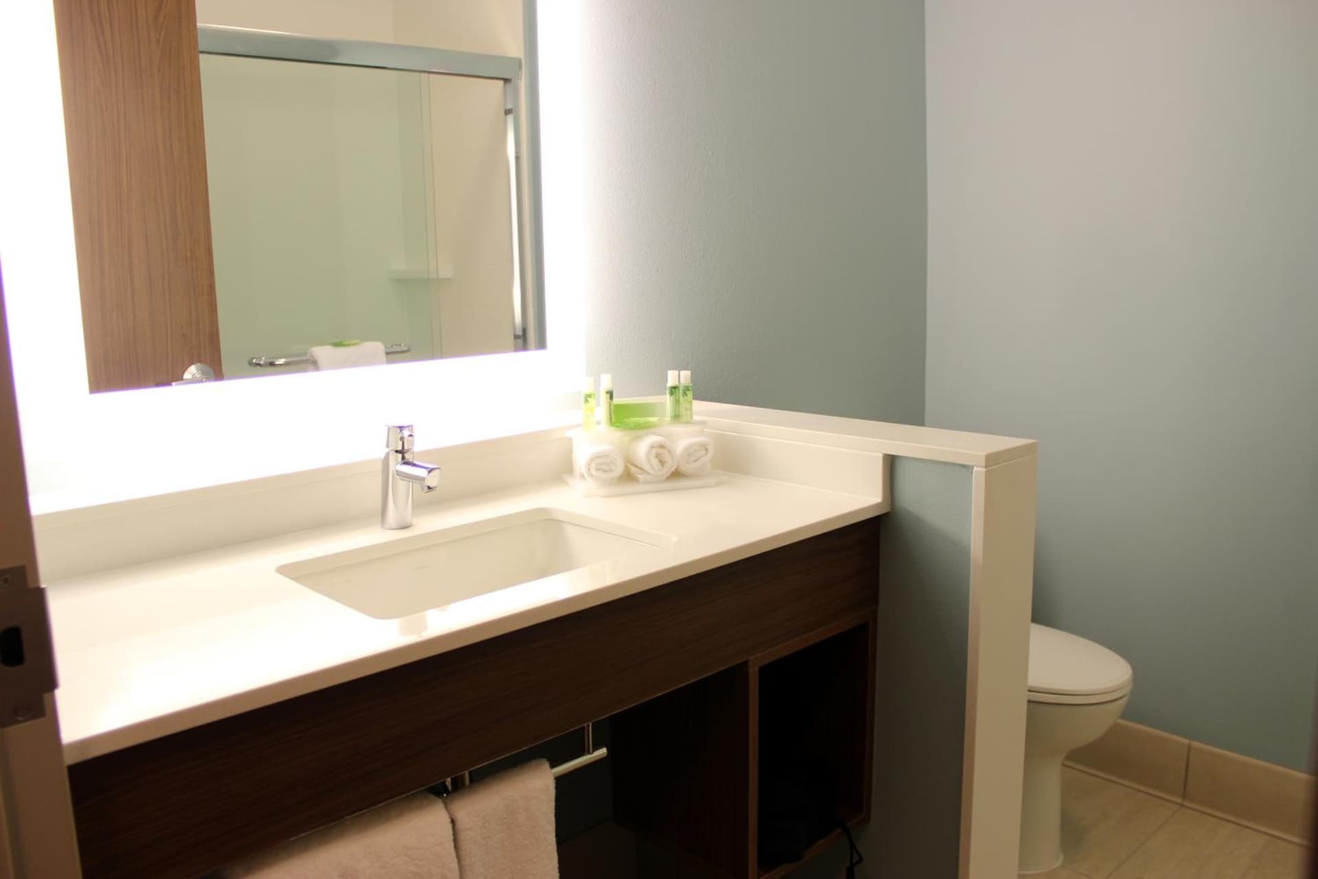Holiday Inn Express Spencer by IHG property views in Spencer, IA — gallery photo 3