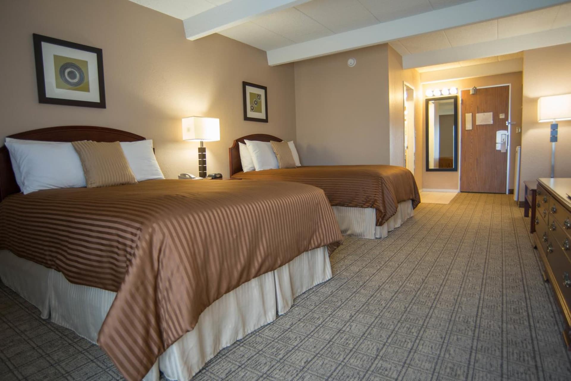 Red Lion Inn & Suites Urbana gallery photo in Champaign, IL — image 6