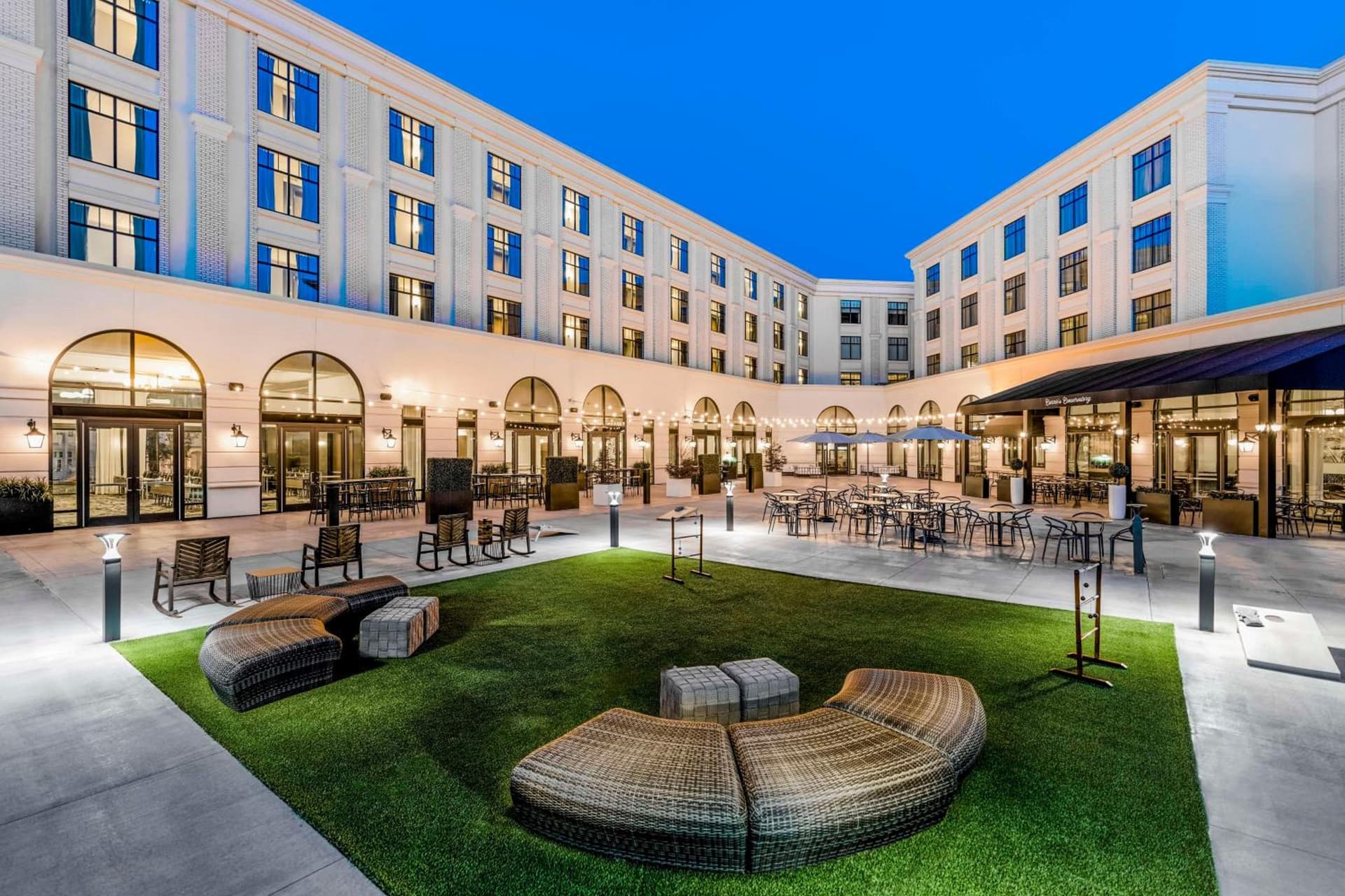 The Hamilton Alpharetta, Curio Collection By Hilton gallery photo in Alpharetta, GA — image 76