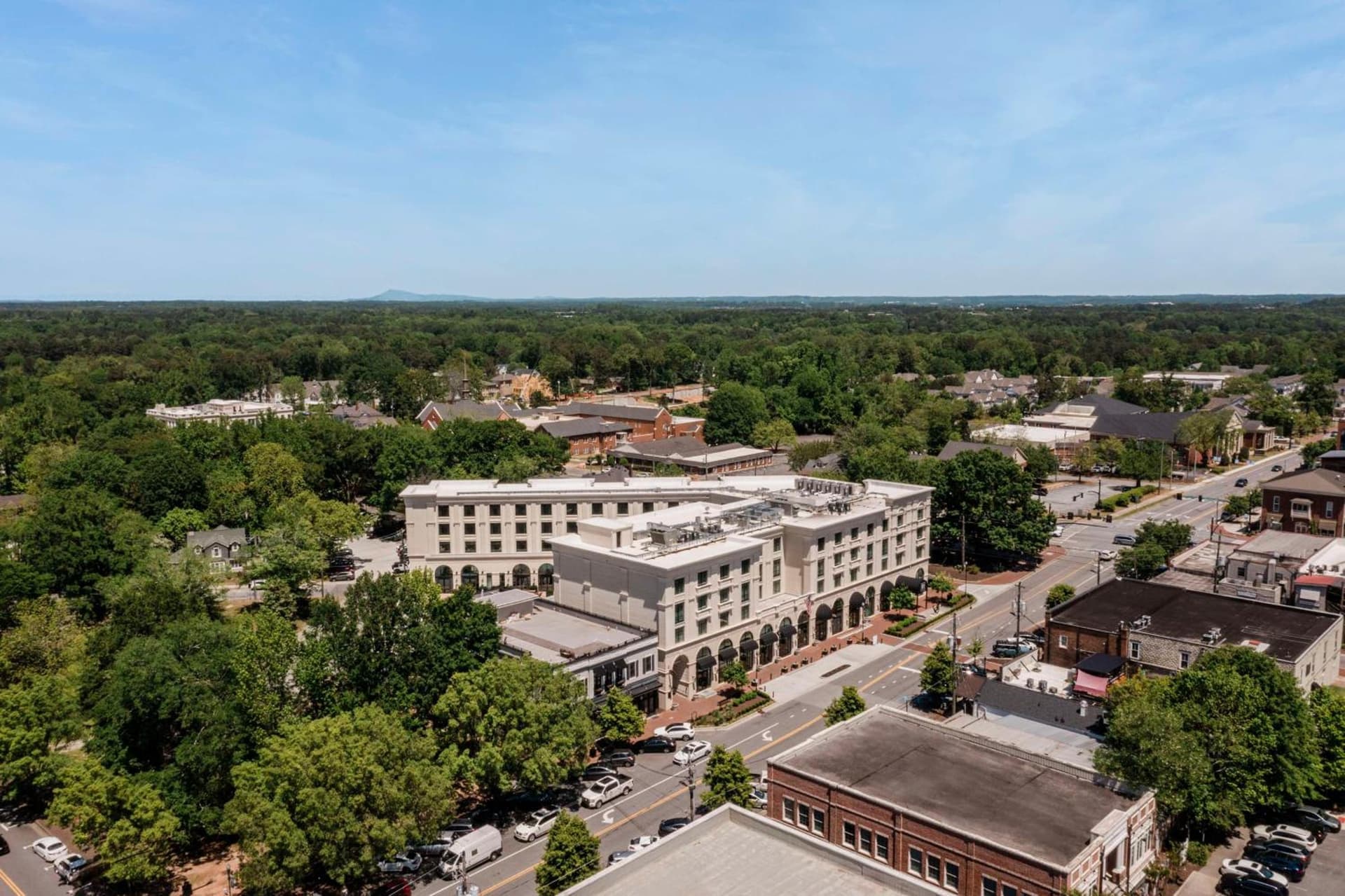 The Hamilton Alpharetta, Curio Collection By Hilton gallery photo in Alpharetta, GA — image 41