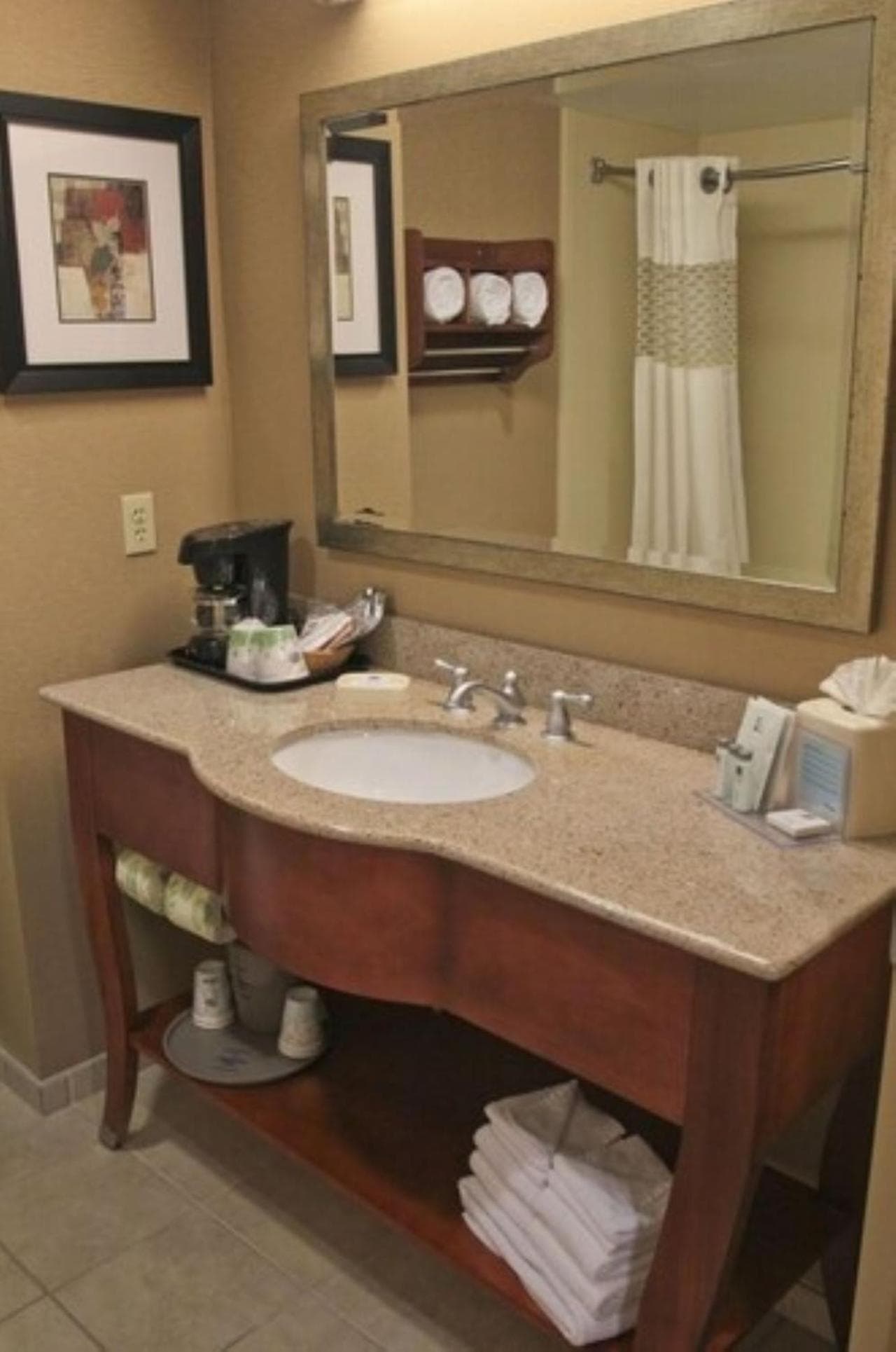 Hampton Inn Hampton-Newport News gallery photo in Hampton, VA — image 16