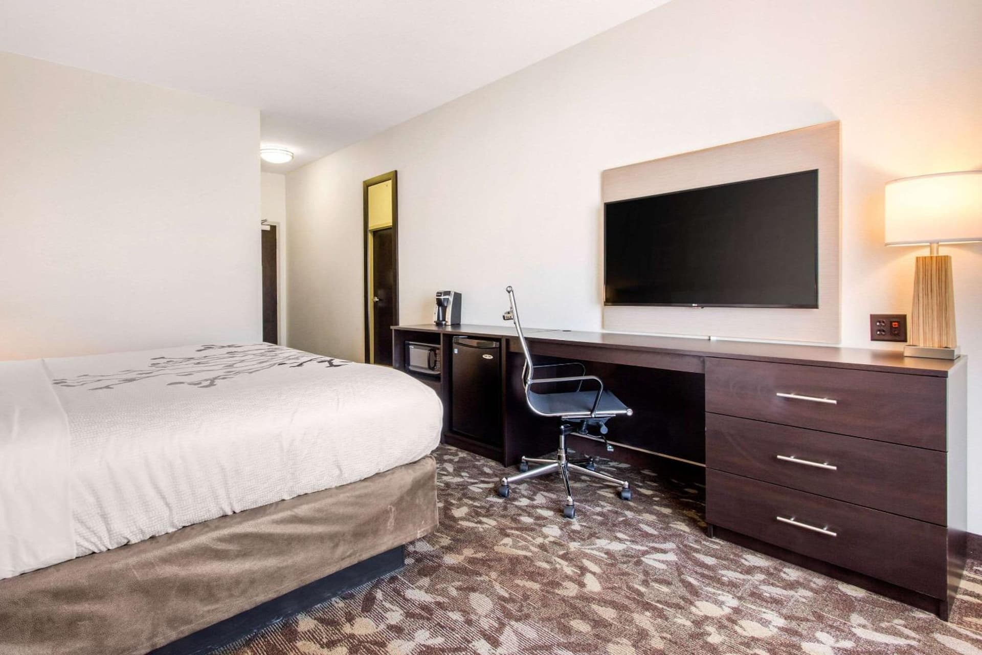 Sleep Inn & Suites Middletown - Goshen gallery photo in Middletown, NY — image 59