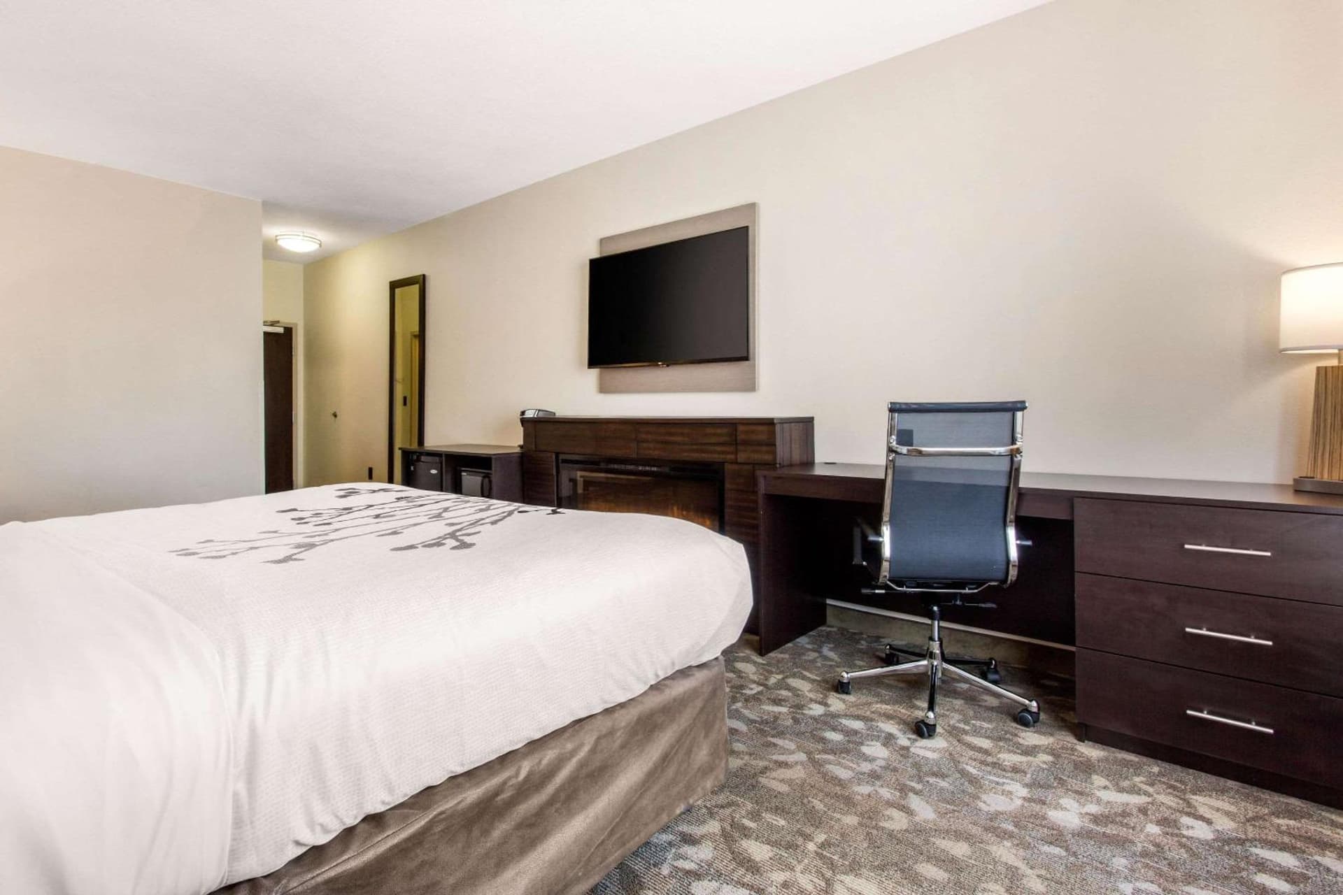 Sleep Inn & Suites Middletown - Goshen gallery photo in Middletown, NY — image 40
