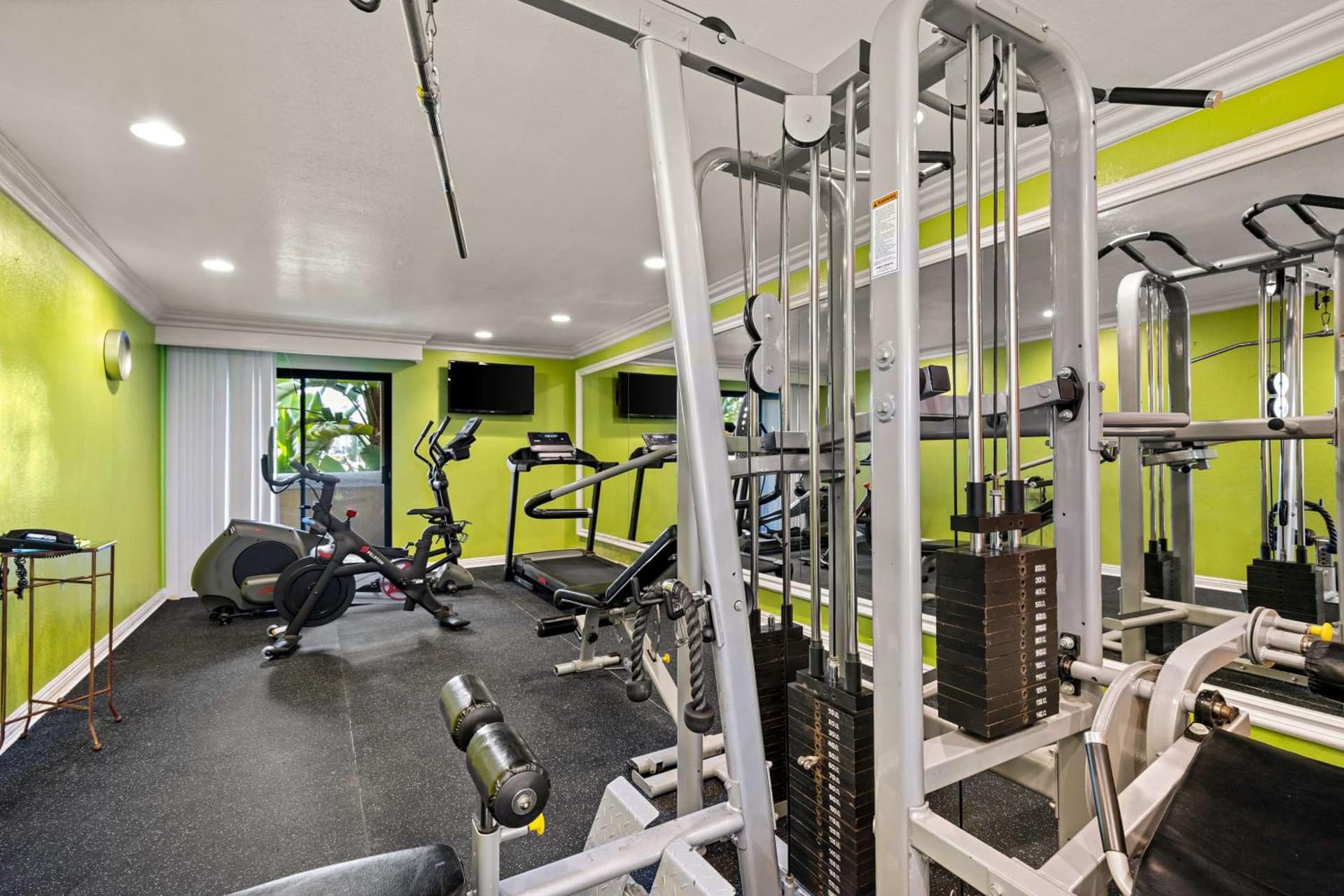 Best Western Moreno Hotel & Suites gallery photo in Moreno Valley, CA — image 9