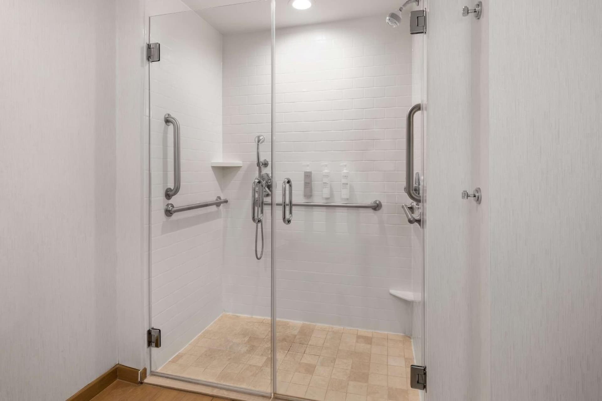 Hampton Inn Charleston North gallery photo in Charleston, SC — image 29