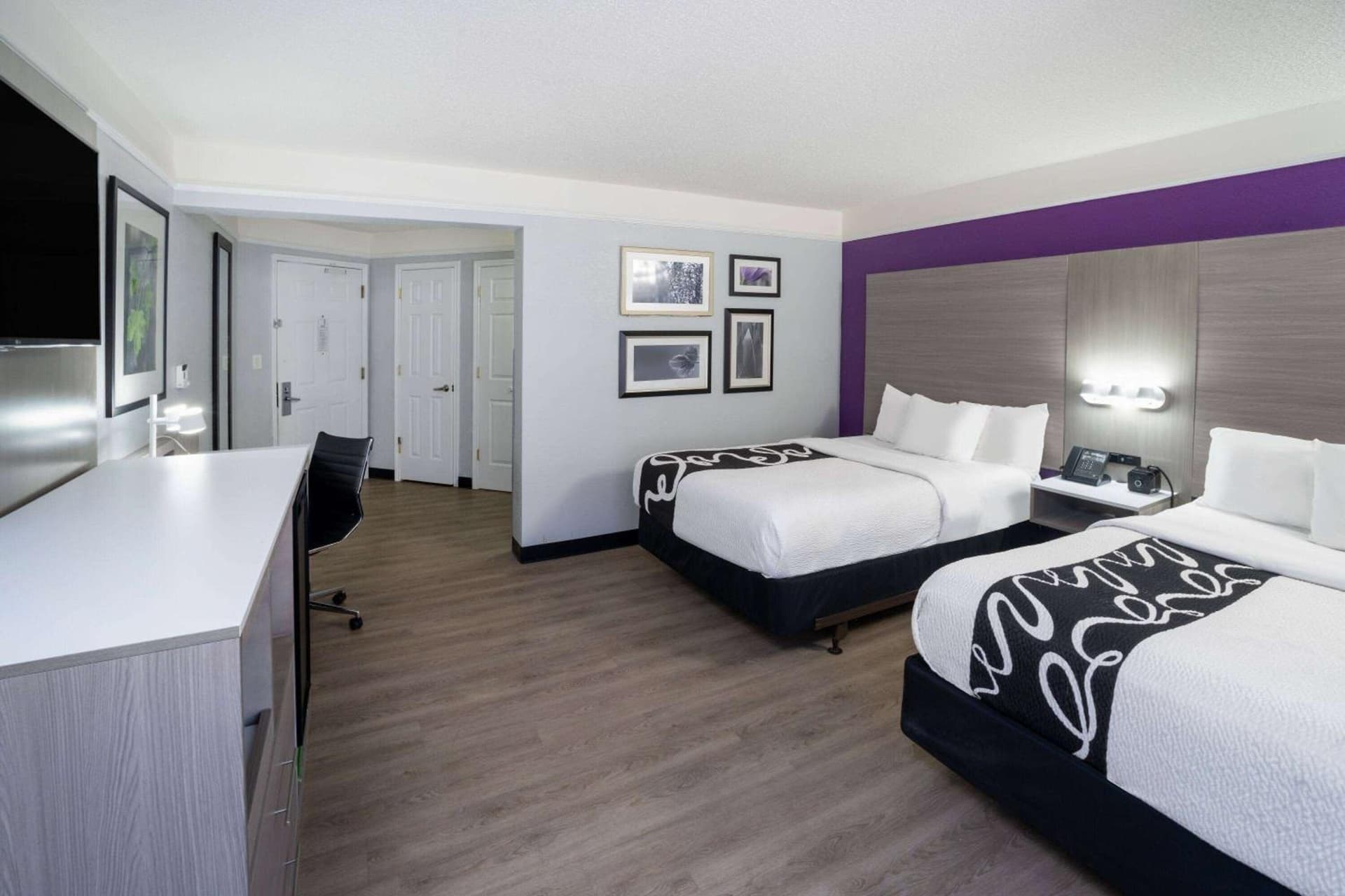 La Quinta by Wyndham Birmingham Hoover gallery photo in Hoover, AL — image 18