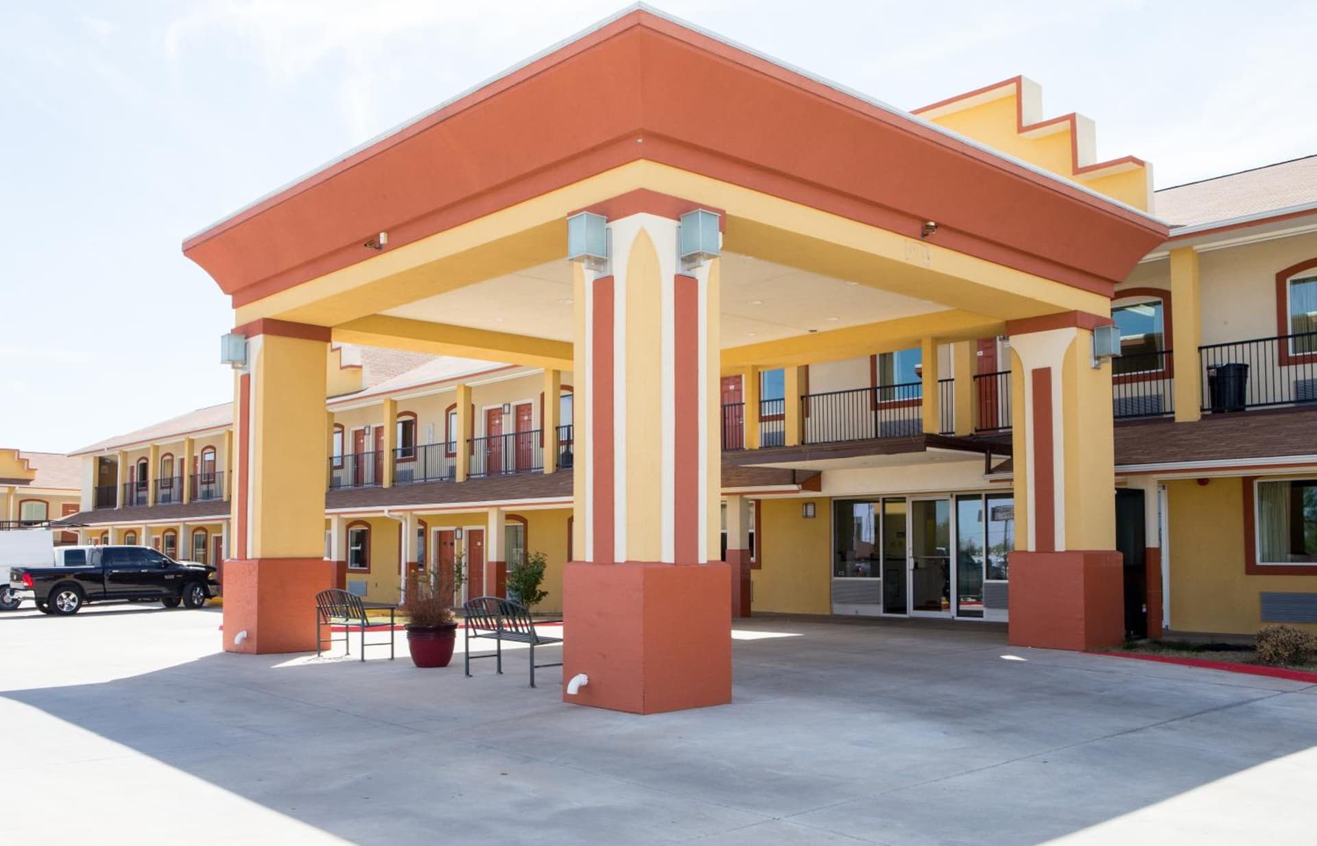 Sands Inn & Suites — hotel in Woodward, Oklahoma