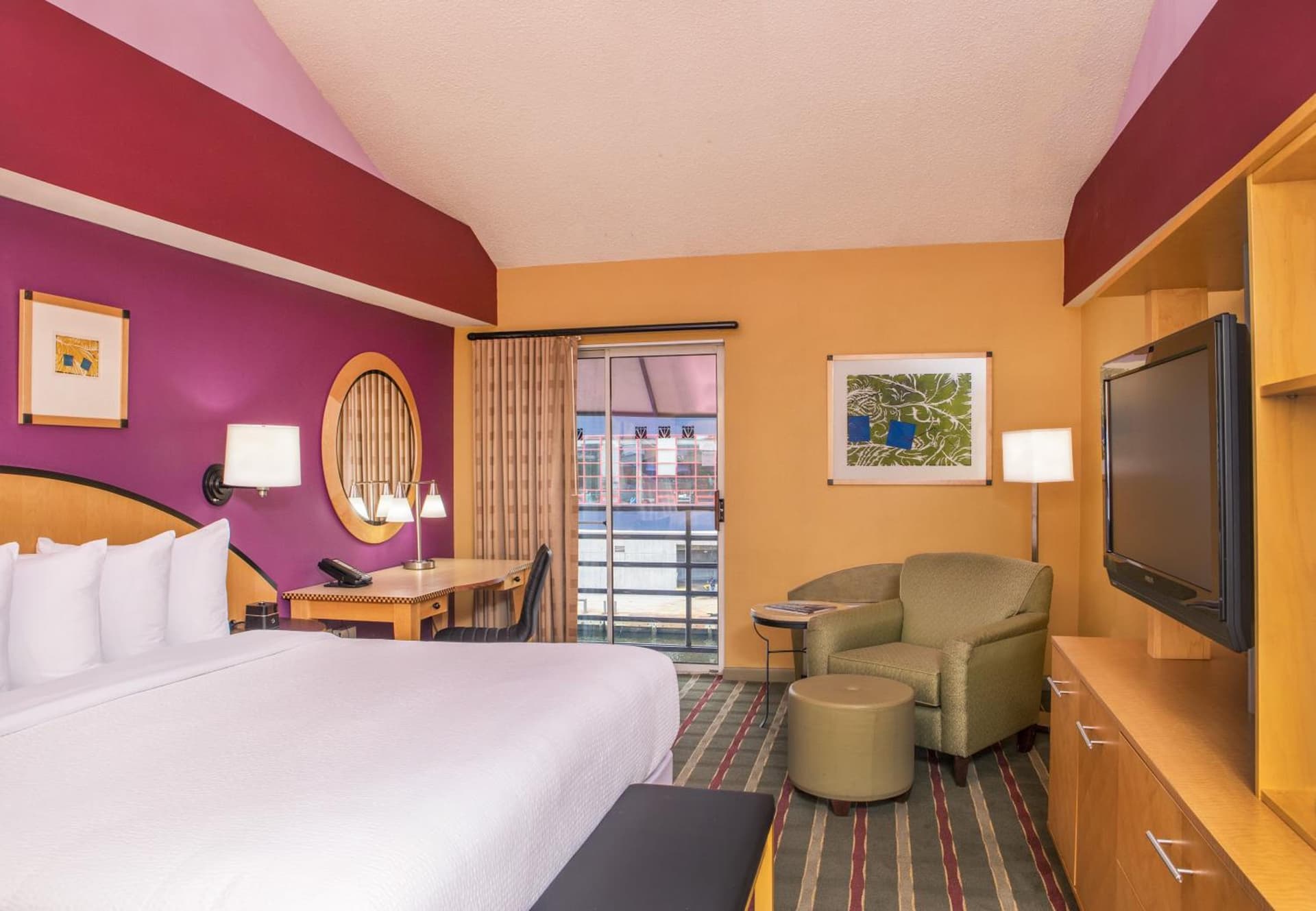 Pier 5 Hotel Baltimore gallery photo in Baltimore, MD — image 22