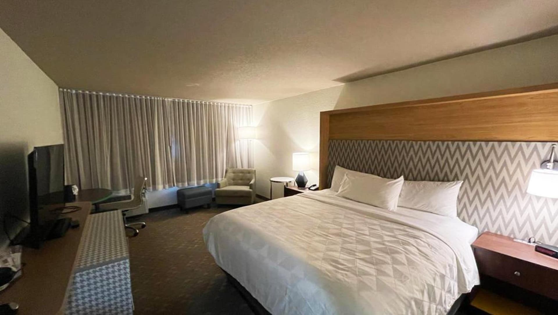 Wyndham Flint MI/Grand Blanc/Bishop Airport/Conference Ct gallery photo in Flint, MI — image 21