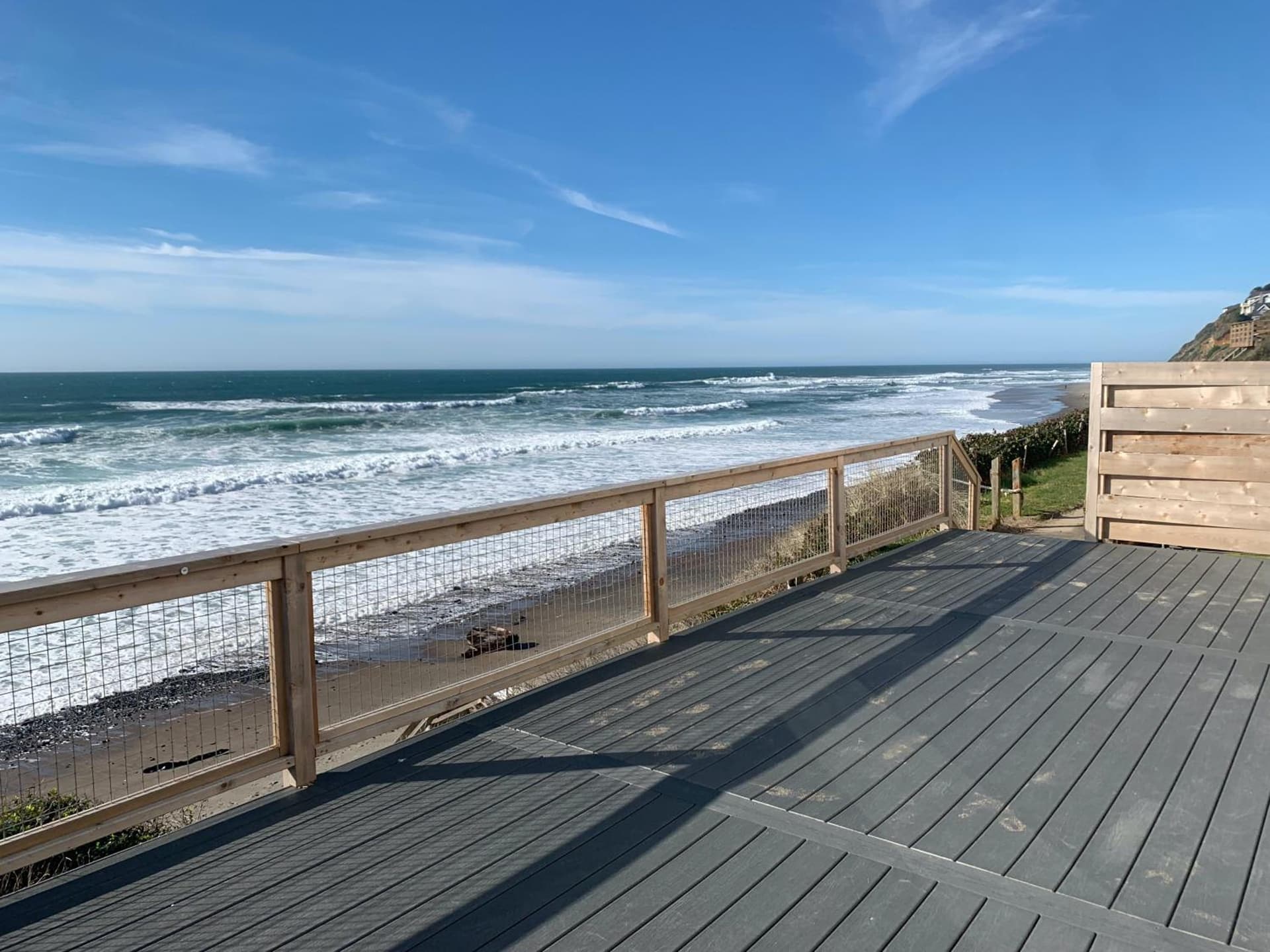 West Beach Suites interior in Lincoln City, OR — gallery photo 2