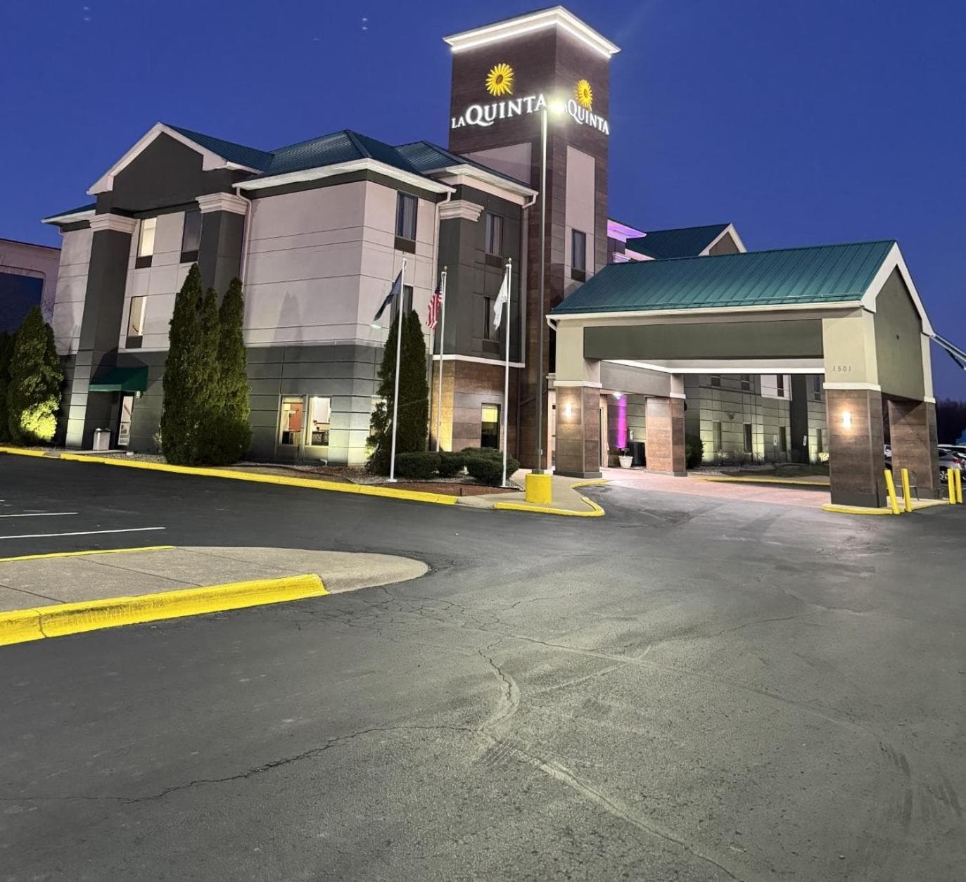 La Quinta Inn & Suites by Wyndham Louisville East gallery photo in Louisville, KY — image 35