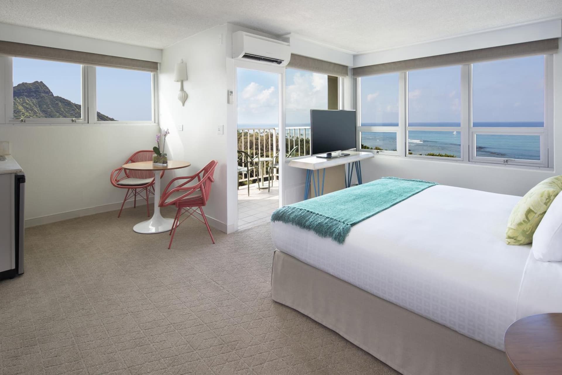 Queen Kapiolani Hotel gallery photo in Honolulu, HI — image 62