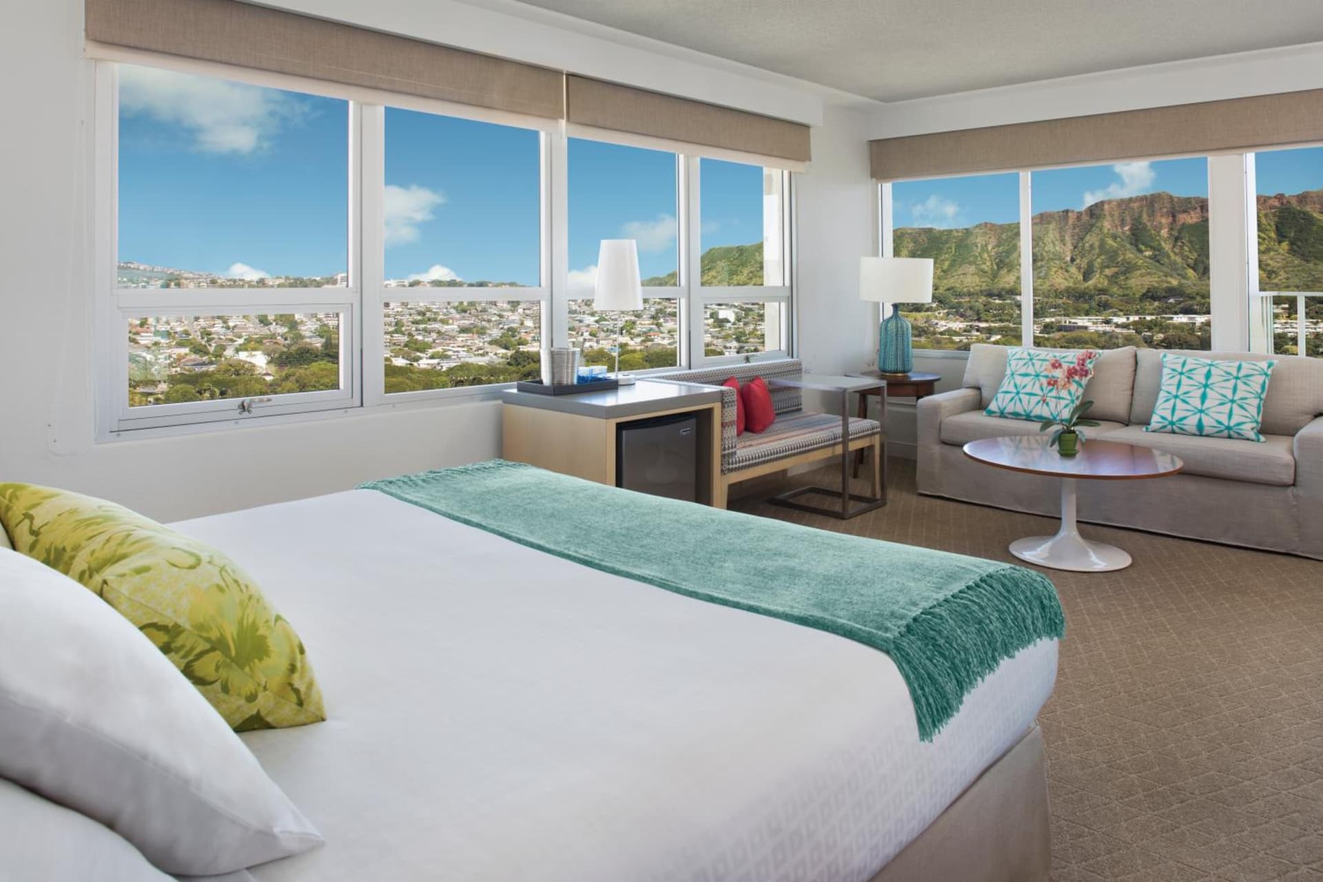 Queen Kapiolani Hotel gallery photo in Honolulu, HI — image 23