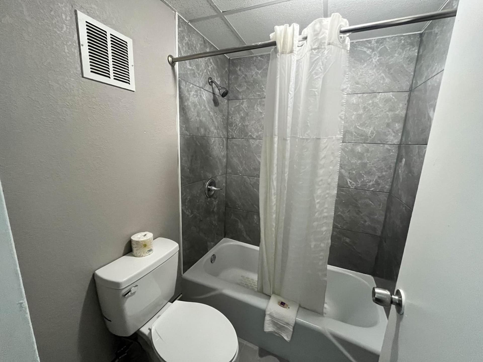 Motel 6 Spartanburg, SC Northwest Business 85 gallery photo in Spartanburg, SC — image 51