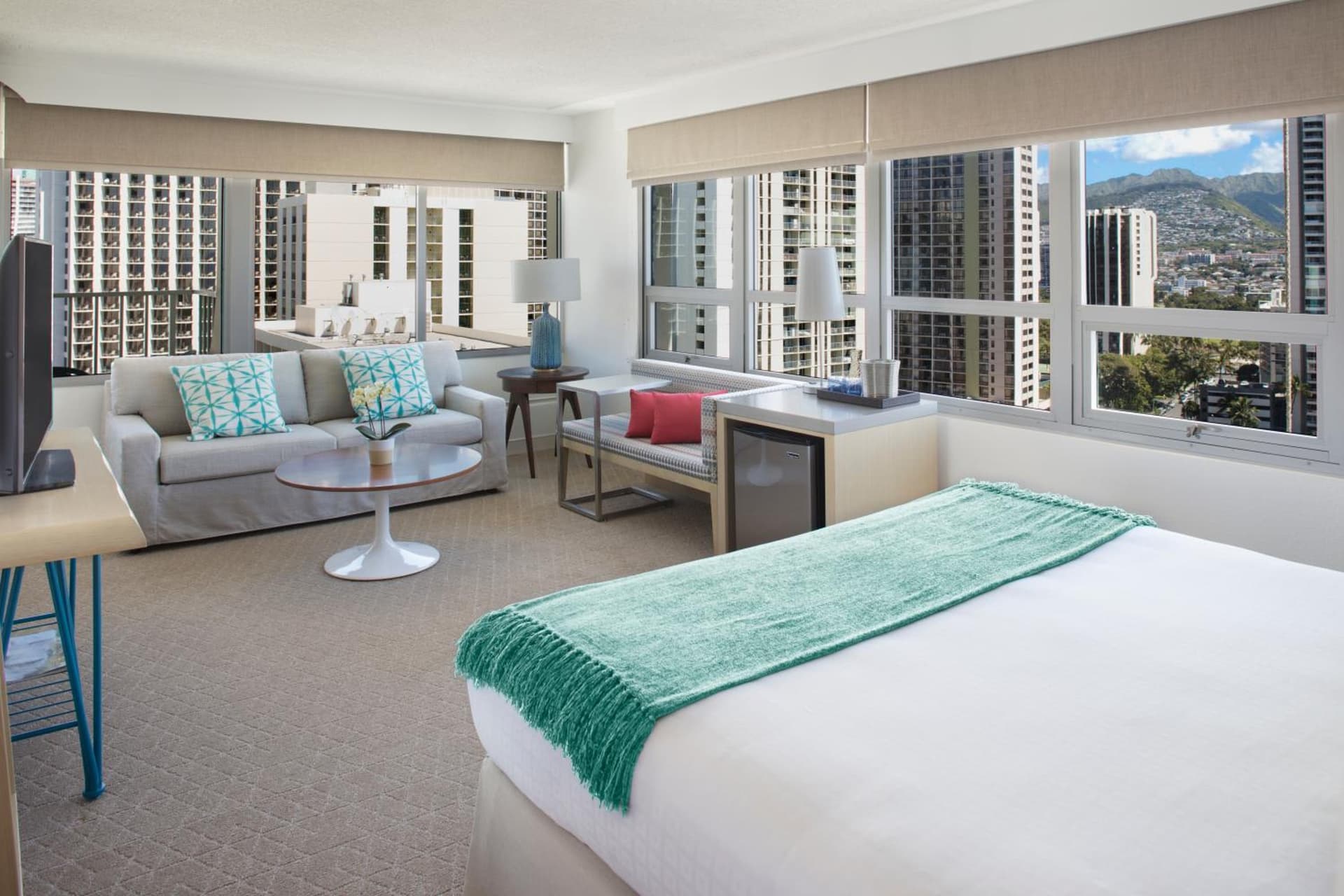 Queen Kapiolani Hotel gallery photo in Honolulu, HI — image 57