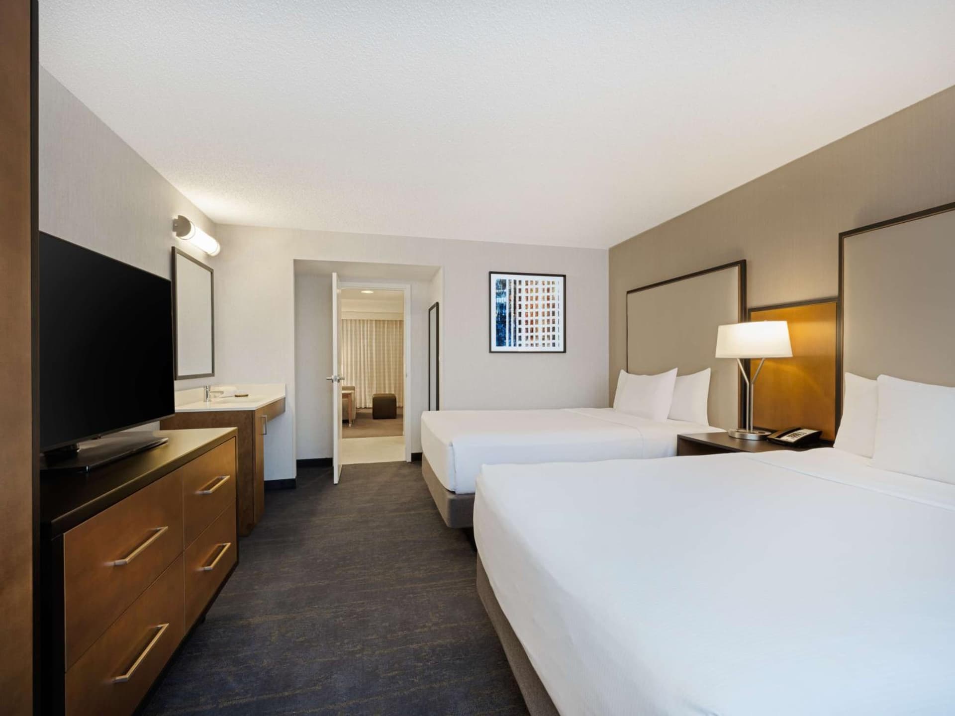 Embassy Suites Chicago - Downtown River North gallery photo in Chicago, IL — image 45