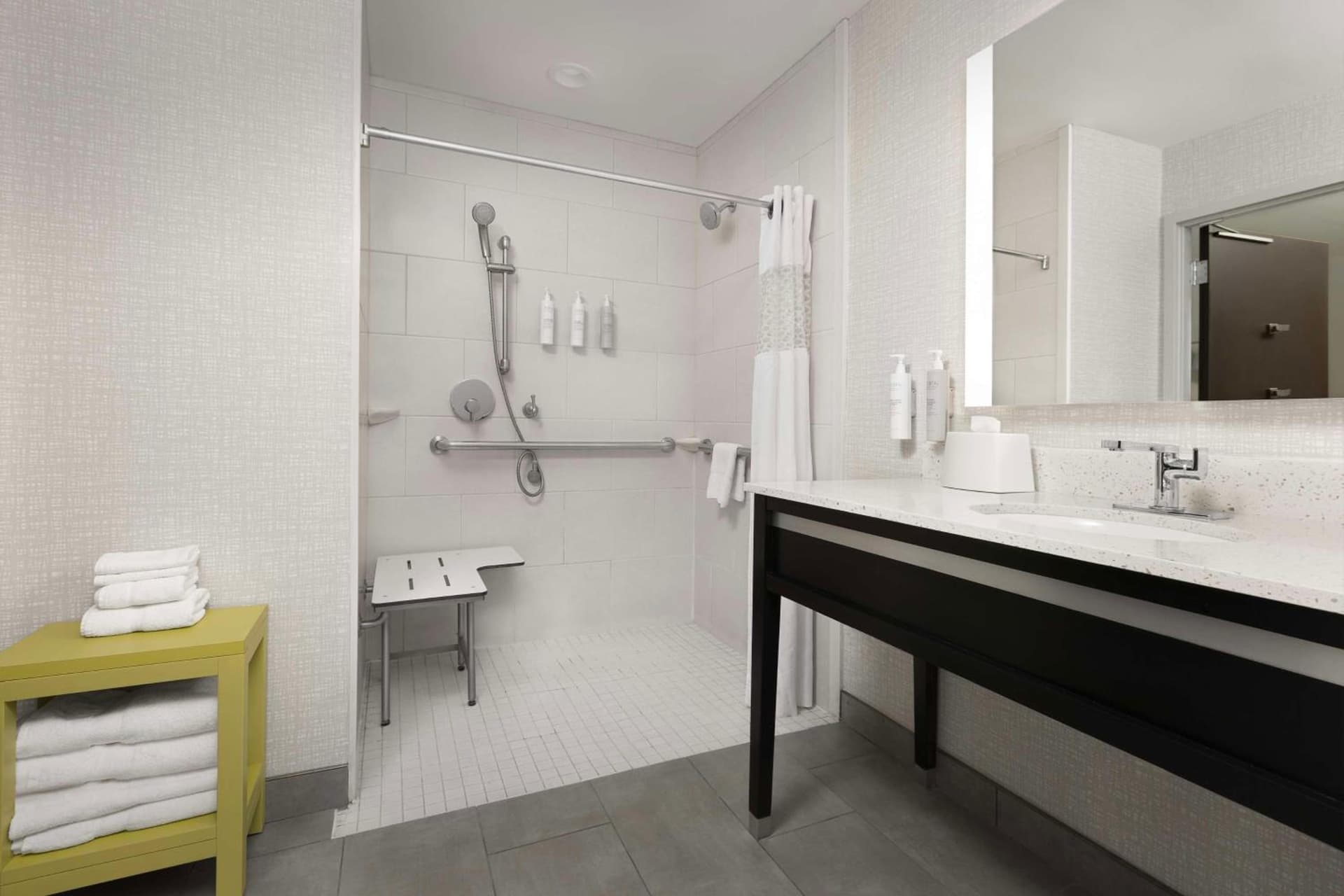 Hampton Inn & Suites El Paso/East gallery photo in El Paso, TX — image 9