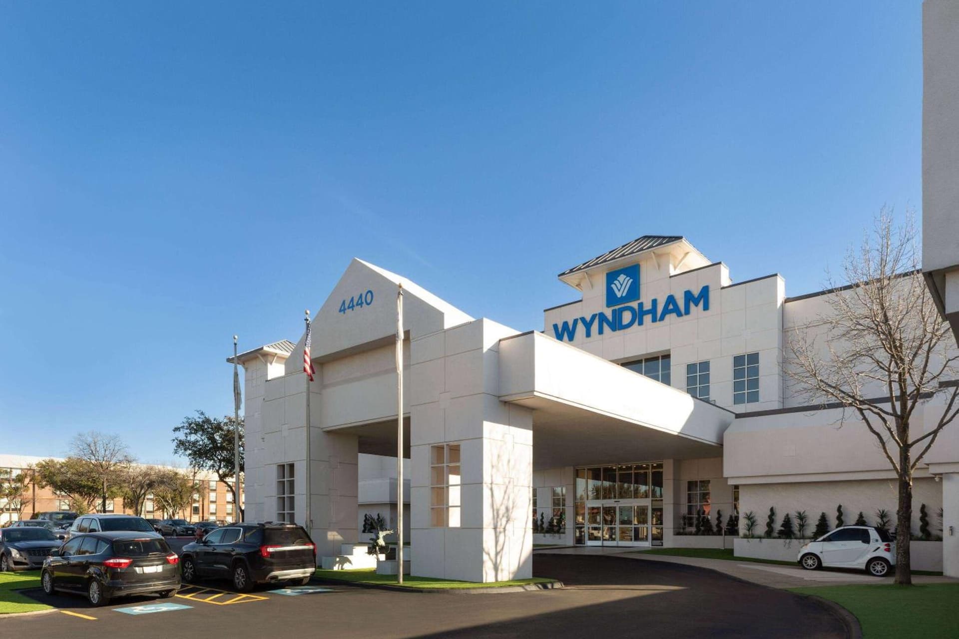 Wyndham DFW Airport featured exterior or lobby in Irving, TX — similar hotel