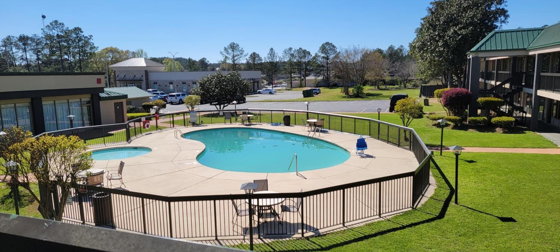 Ramada by Wyndham & Suites Warner Robins gallery photo in Warner Robins, GA — image 19