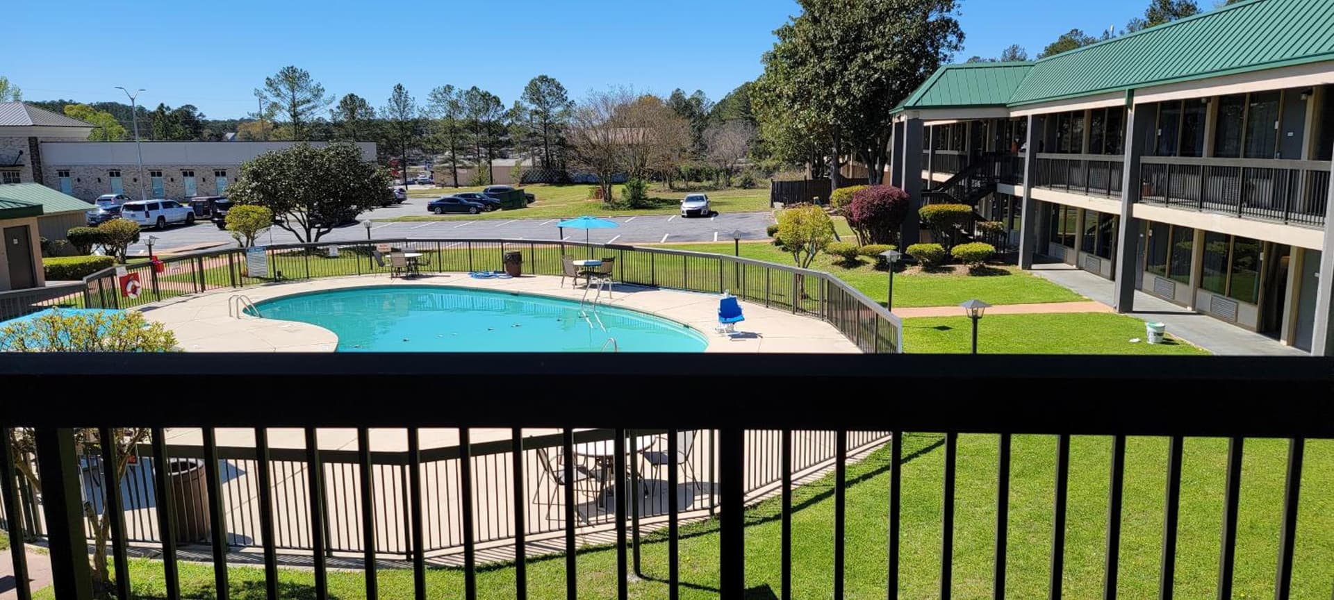 Ramada by Wyndham & Suites Warner Robins gallery photo in Warner Robins, GA — image 18