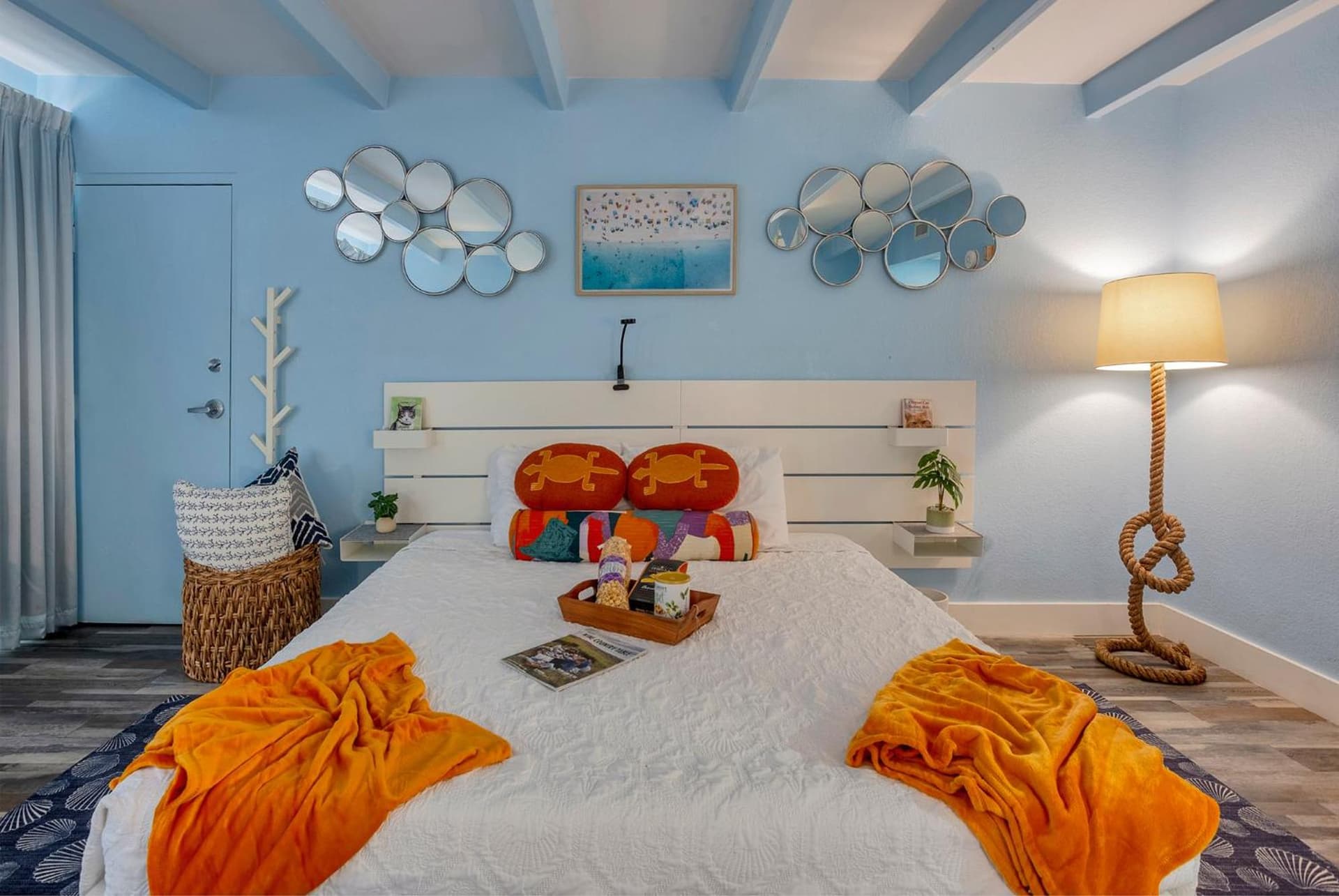 TAMPA BAY, BEACH step away, WIFI, FREE PARKING,POOLS, JACUZZI gallery photo in Ruskin, FL — image 76