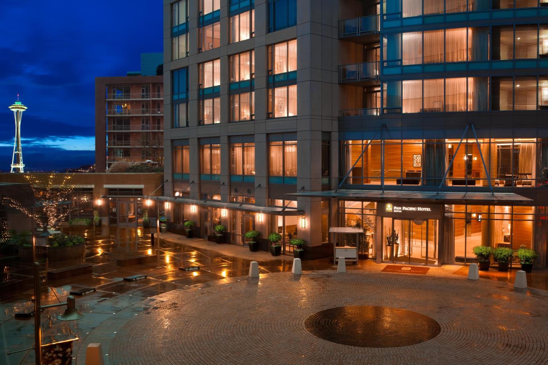 1 Hotel Seattle property views in Seattle, WA — gallery photo 3