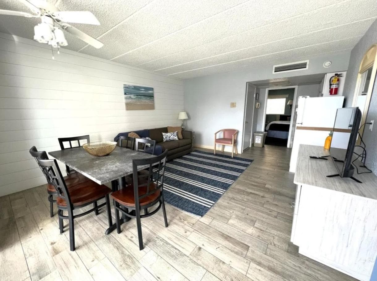 Beau Rivage Beach Resort property views in Wildwood Crest, NJ — gallery photo 3