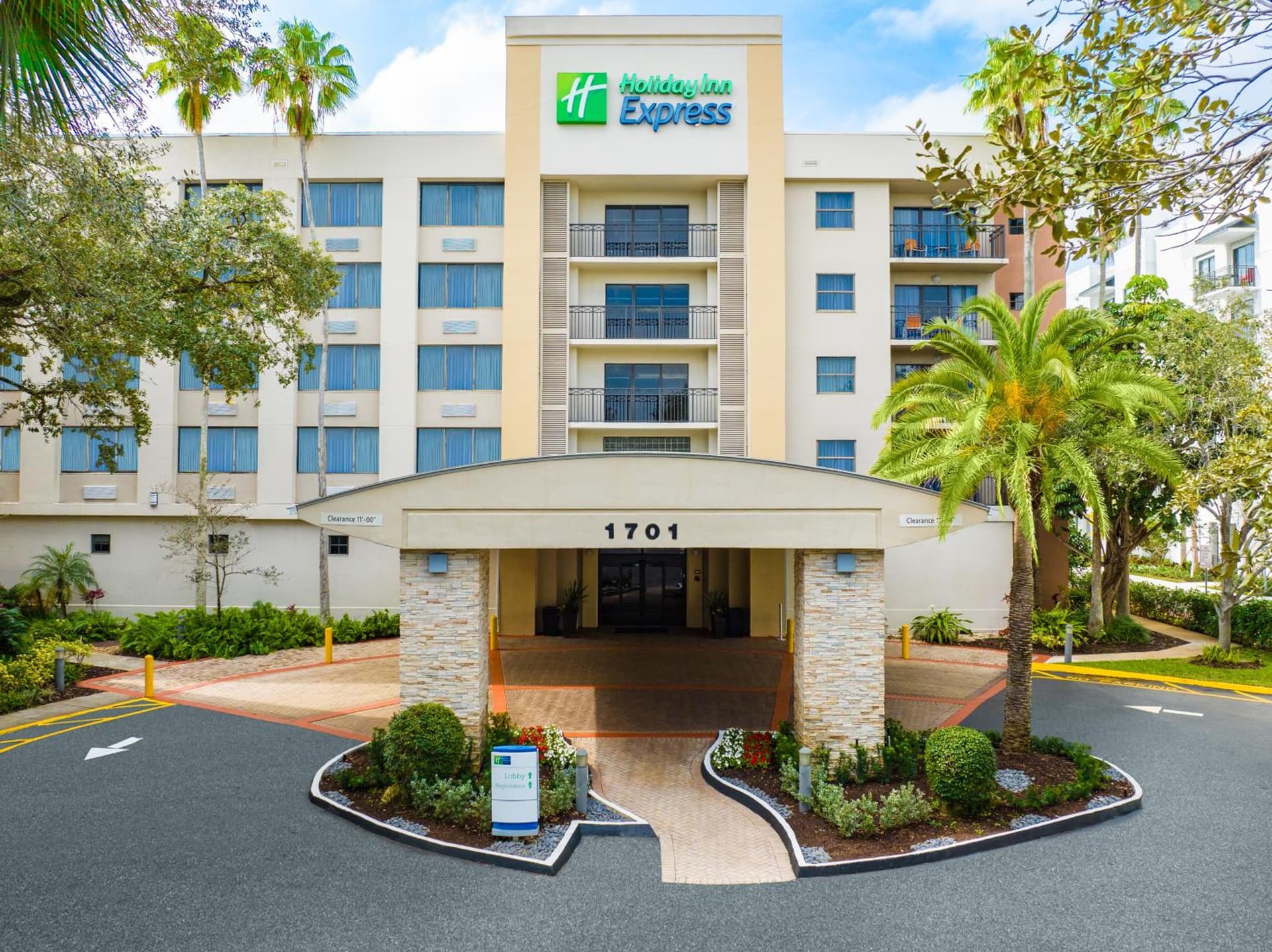 Holiday Inn Express Hotel & Suites Ft. Lauderdale-Plantation by IHG gallery photo in Plantation, FL — image 28