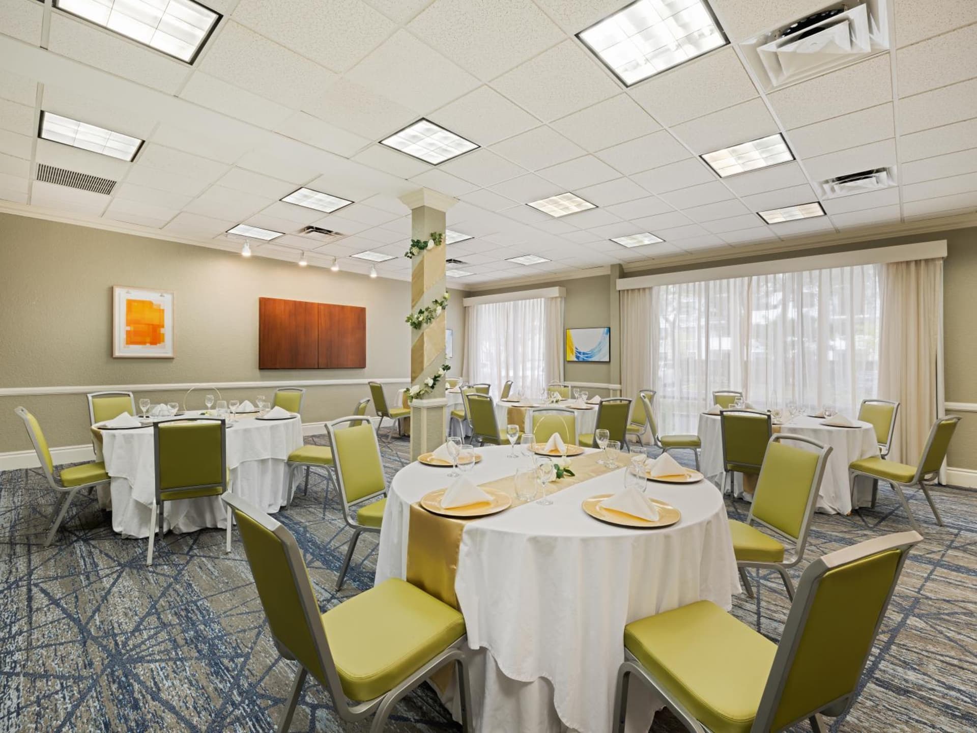 Holiday Inn Express Hotel & Suites Ft. Lauderdale-Plantation by IHG gallery photo in Plantation, FL — image 77