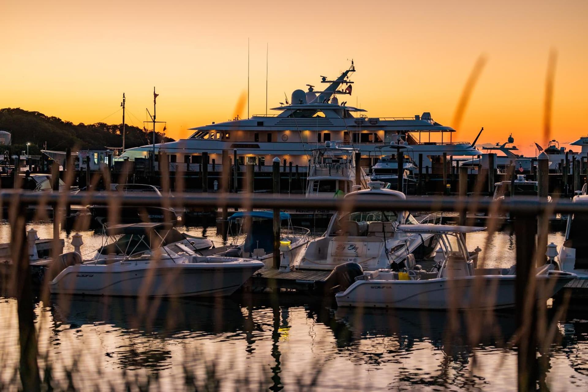 Danfords Hotel & Marina gallery photo in Port Jefferson Station, NY — image 12