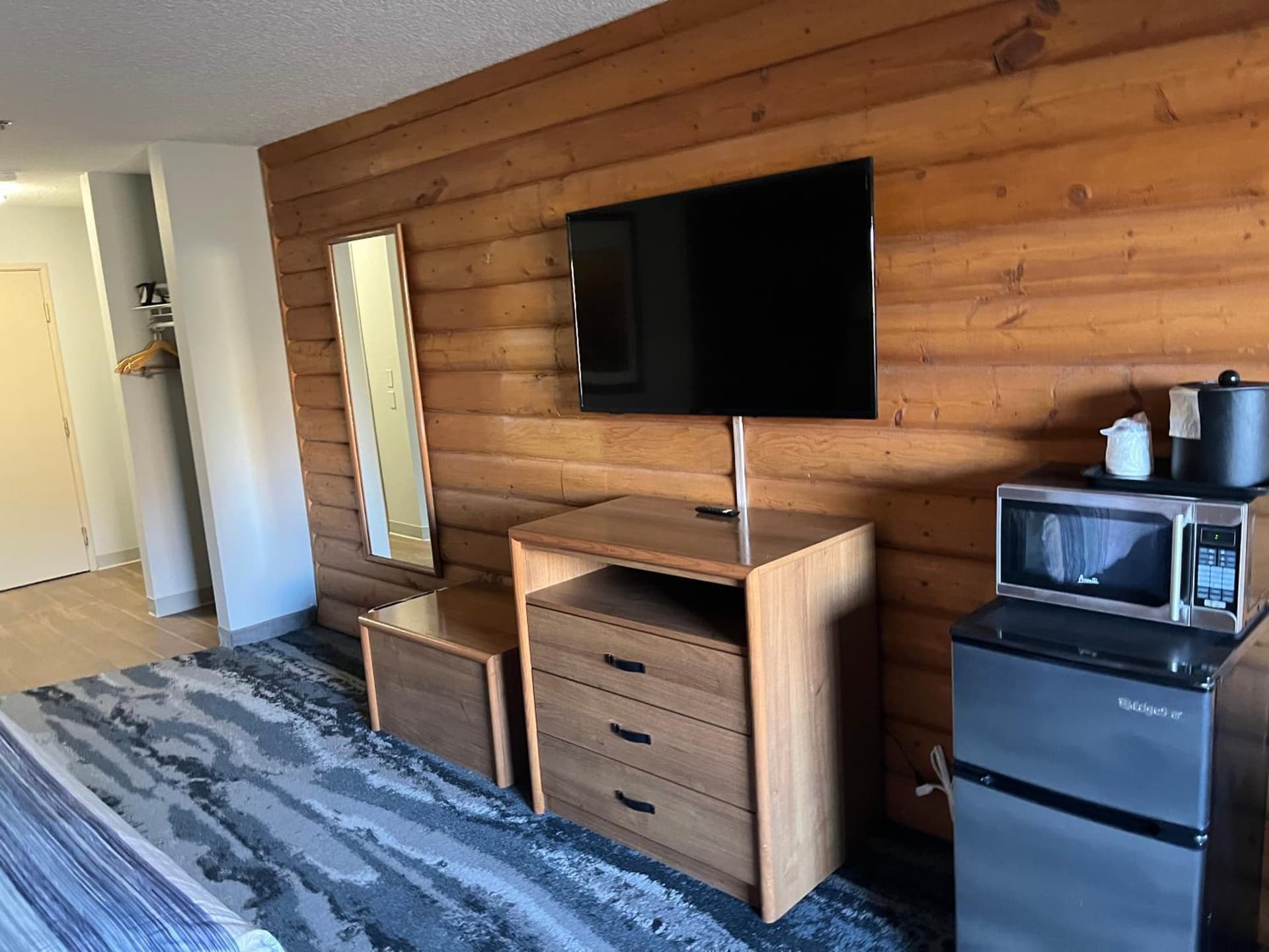 Days Inn & Suites by Wyndham Williamsburg IA North property views in Williamsburg, IA — gallery photo 3