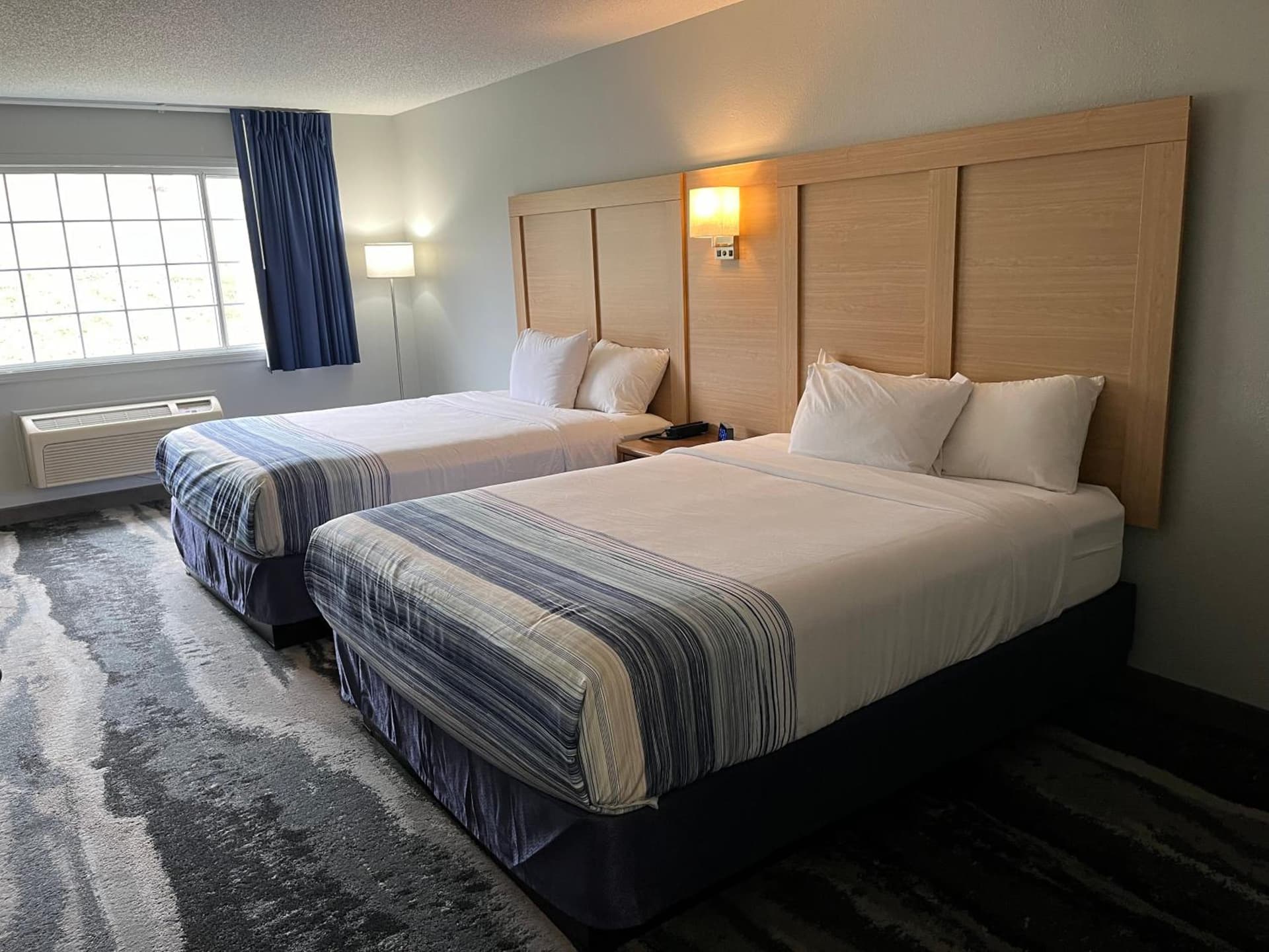 Days Inn & Suites by Wyndham Williamsburg IA North gallery photo in Williamsburg, IA — image 43