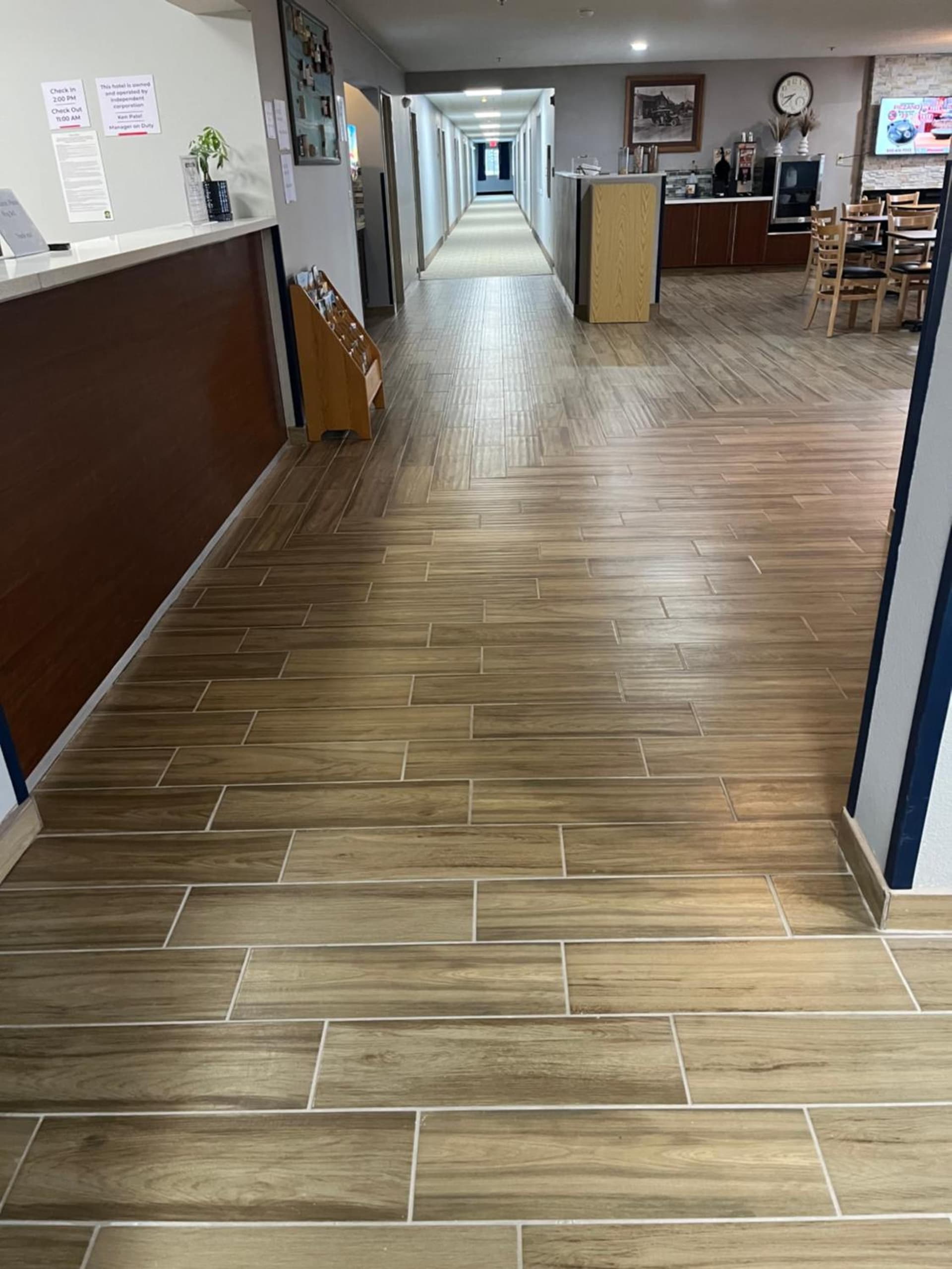 Days Inn & Suites by Wyndham Williamsburg IA North gallery photo in Williamsburg, IA — image 9