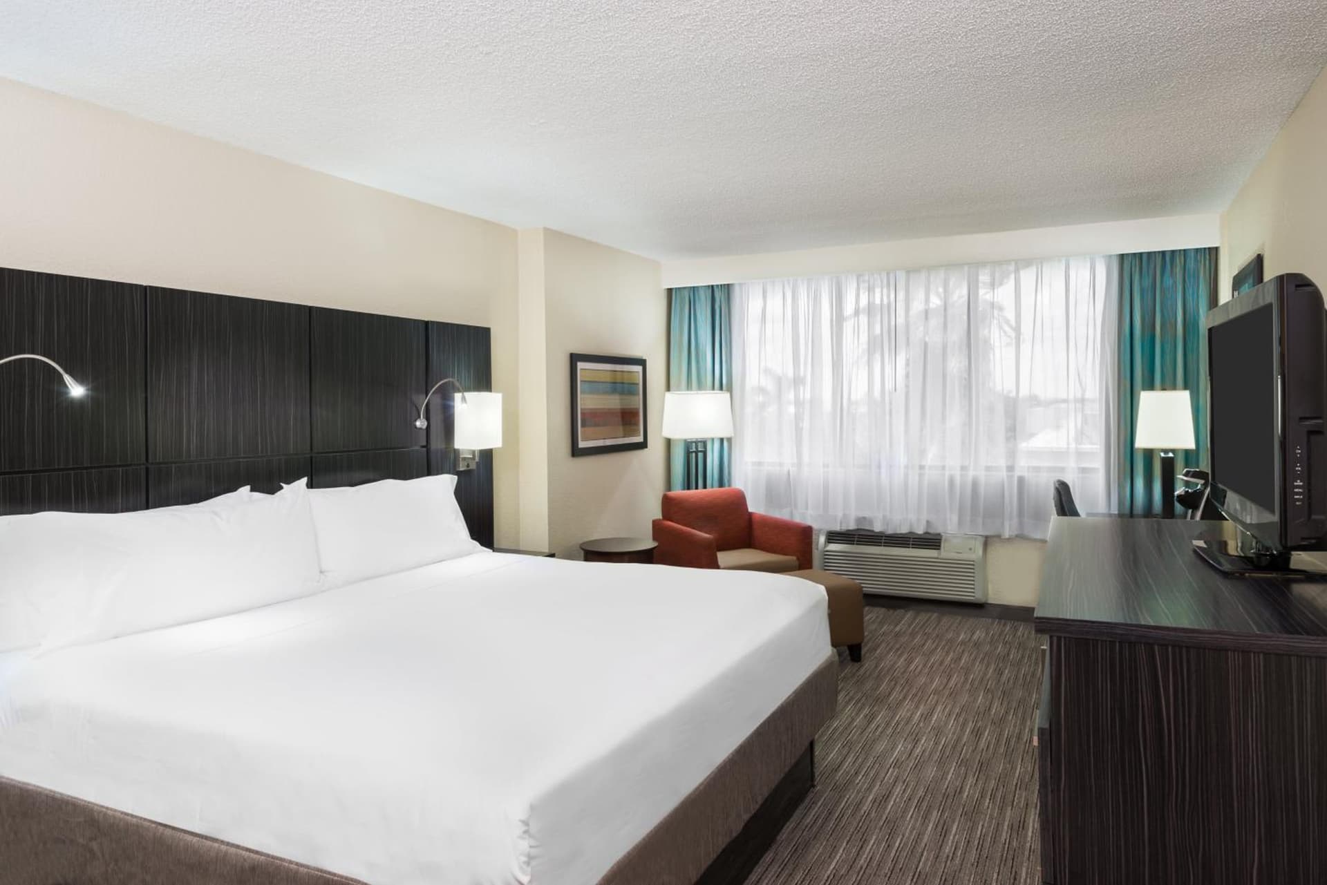 Holiday Inn Express Hotel & Suites Ft. Lauderdale-Plantation by IHG gallery photo in Plantation, FL — image 42