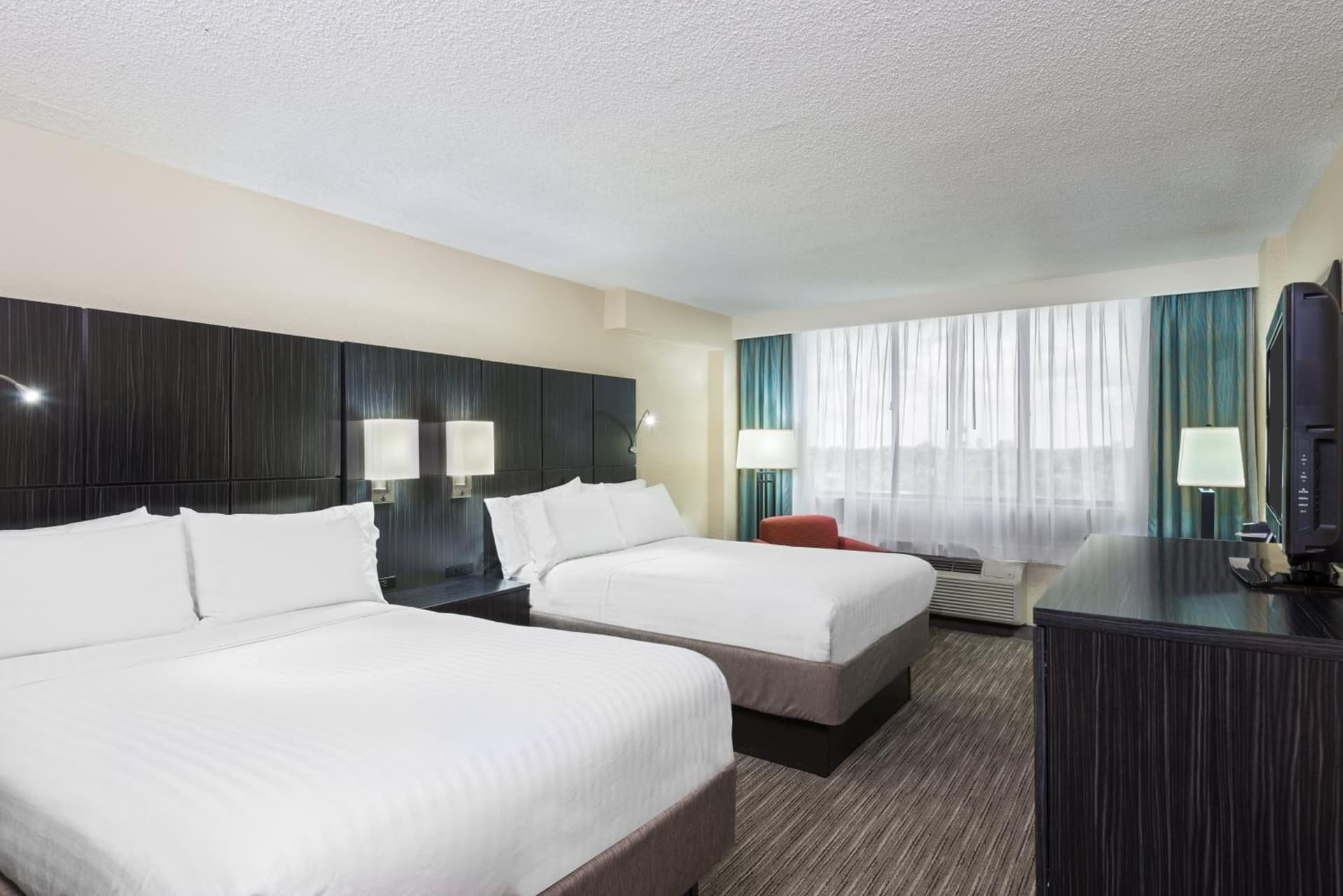 Holiday Inn Express Hotel & Suites Ft. Lauderdale-Plantation by IHG gallery photo in Plantation, FL — image 35