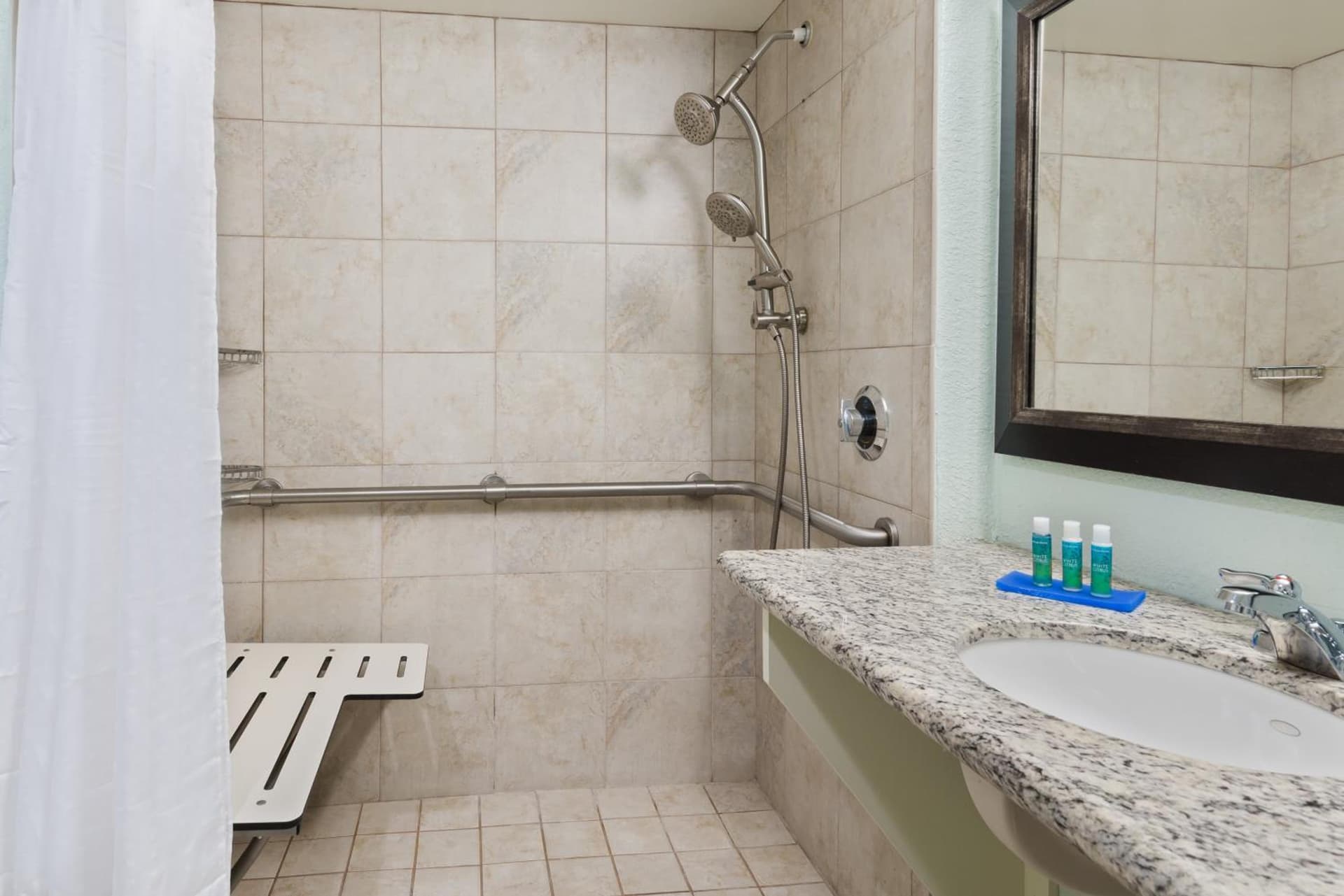 Holiday Inn Express Hotel & Suites Ft. Lauderdale-Plantation by IHG gallery photo in Plantation, FL — image 80