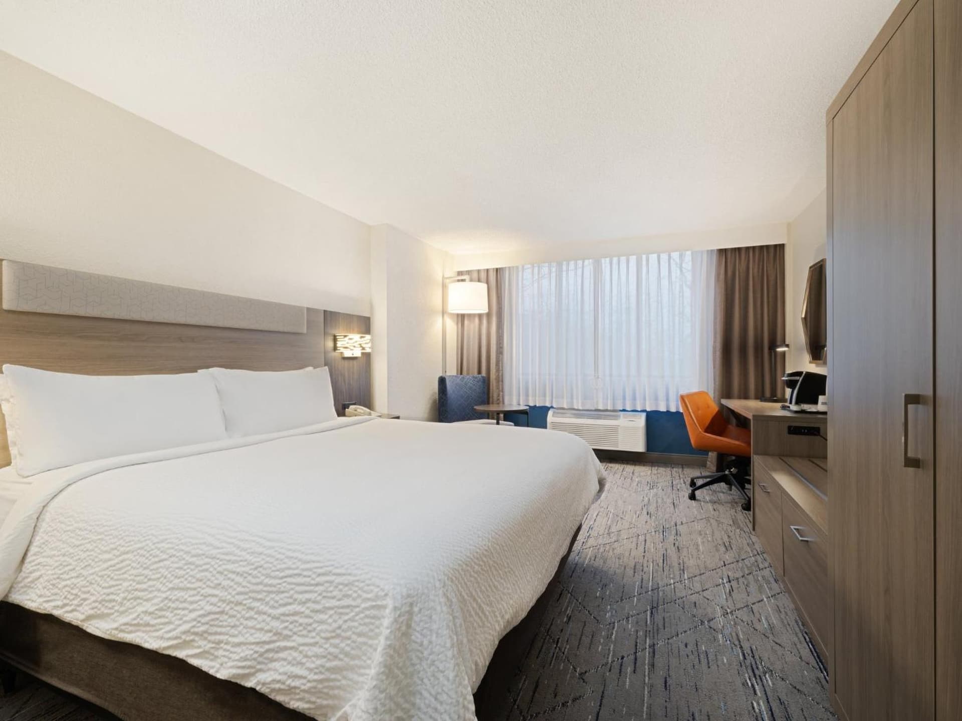 Holiday Inn Express Hotel & Suites Ft. Lauderdale-Plantation by IHG gallery photo in Plantation, FL — image 15