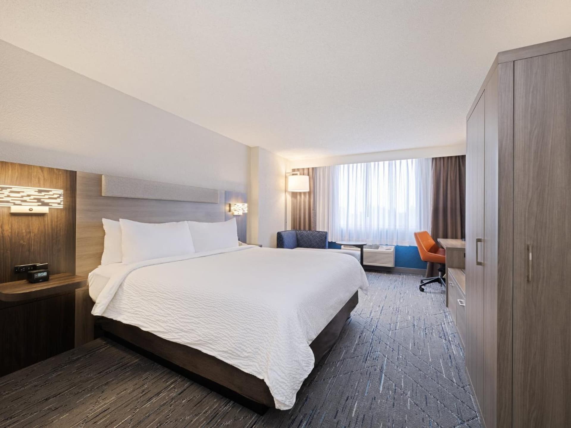 Holiday Inn Express Hotel & Suites Ft. Lauderdale-Plantation by IHG gallery photo in Plantation, FL — image 92
