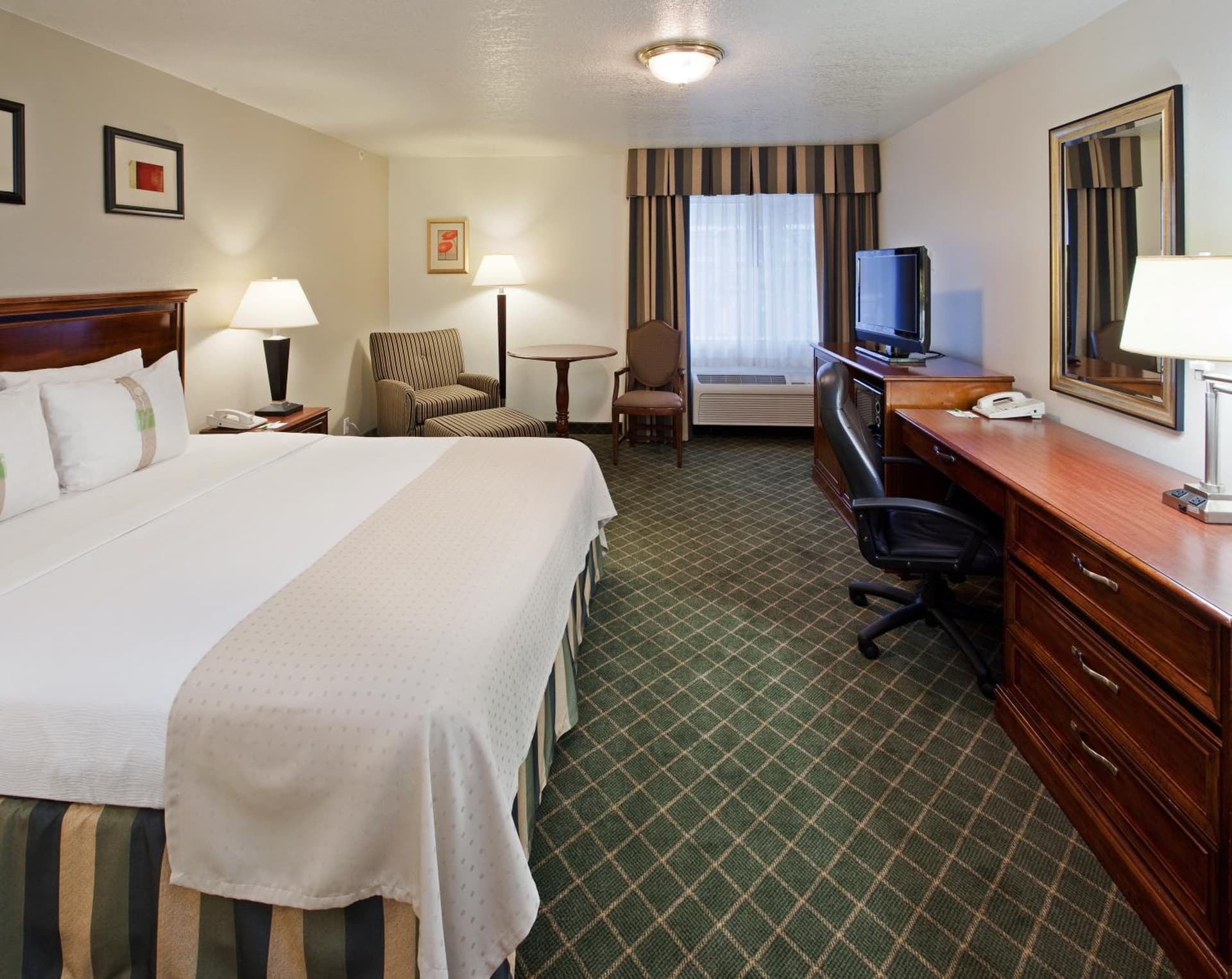Holiday Inn Redding by IHG gallery photo in Redding, CA — image 38